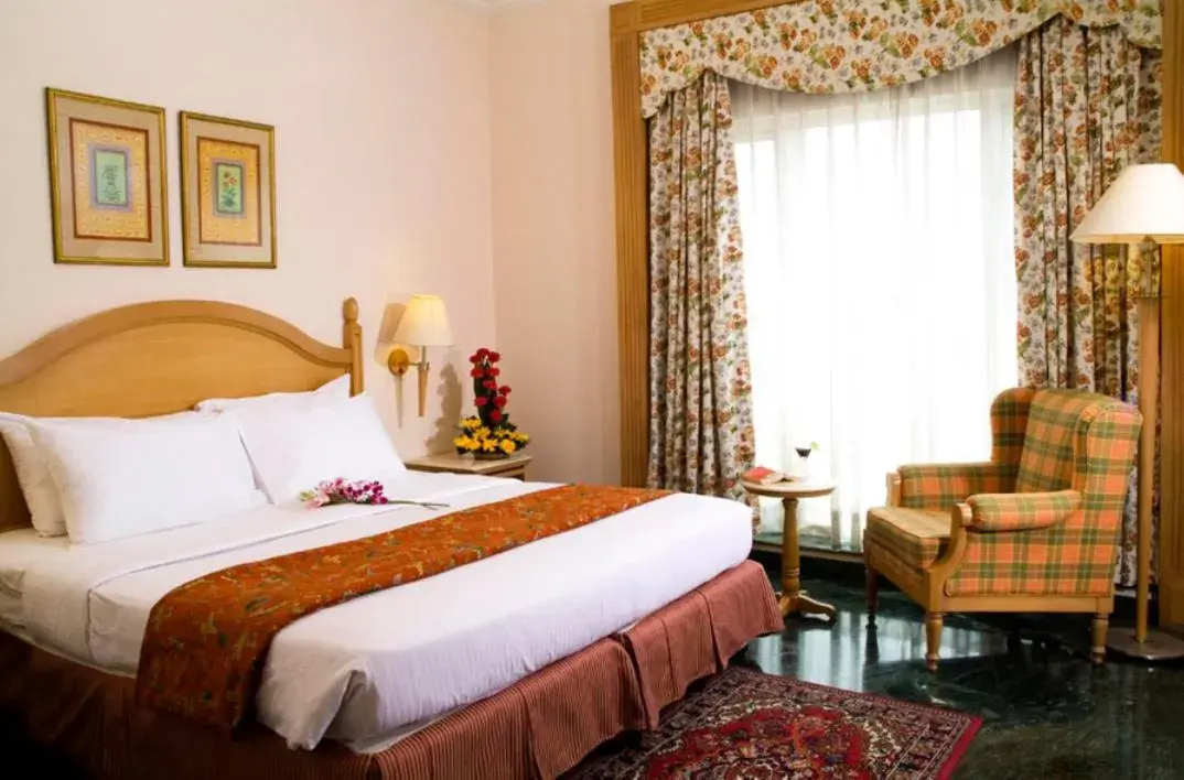 Day, Bed in Savoy Suites Noida Day, Bed in Savoy Suites Noida