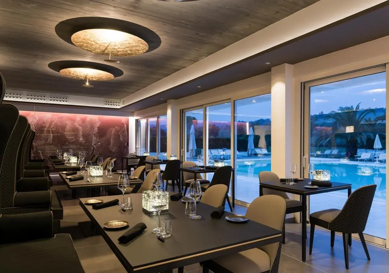 Restaurant/places to eat in Finis Africae Hotel Restaurant/places to eat in Finis Africae Hotel