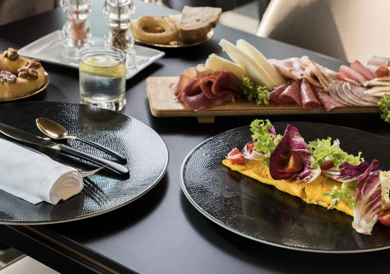 Food in Finis Africae Hotel