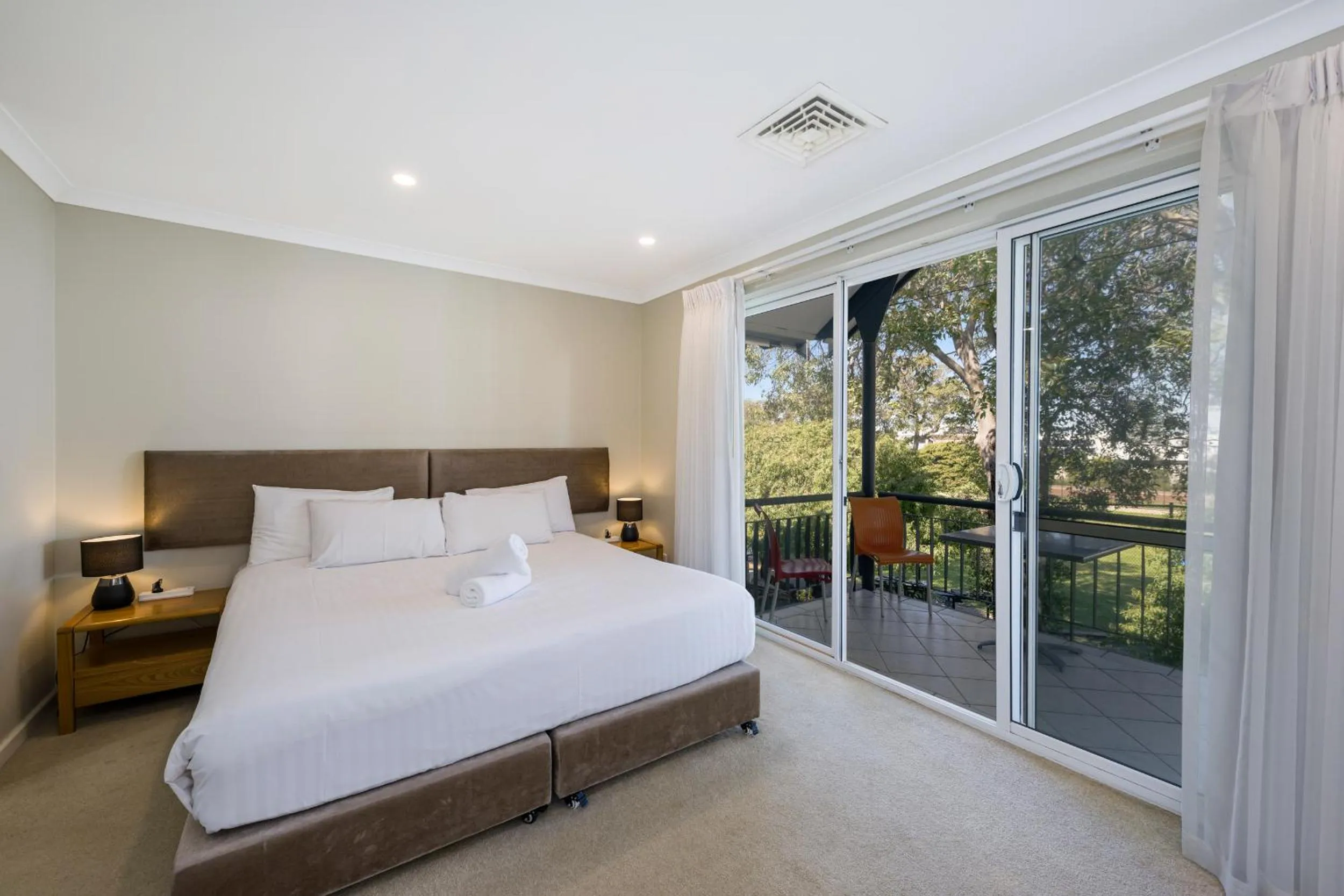 Bed in Mandurah Quay Resort