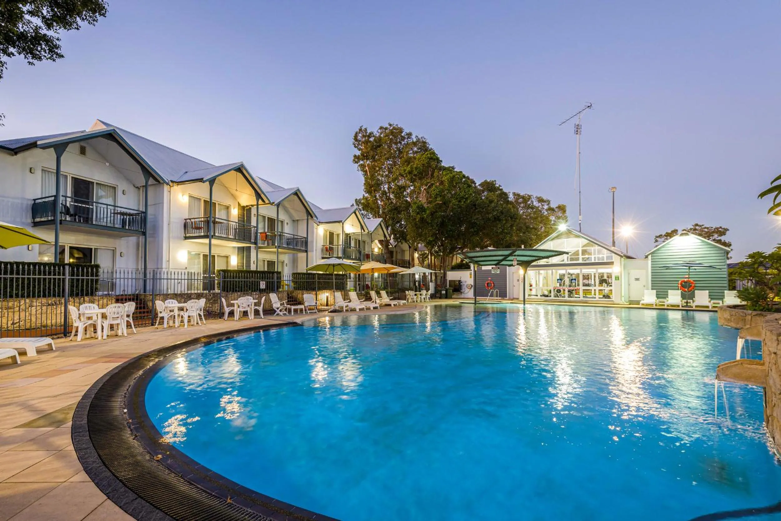 Swimming pool in Mandurah Quay Resort