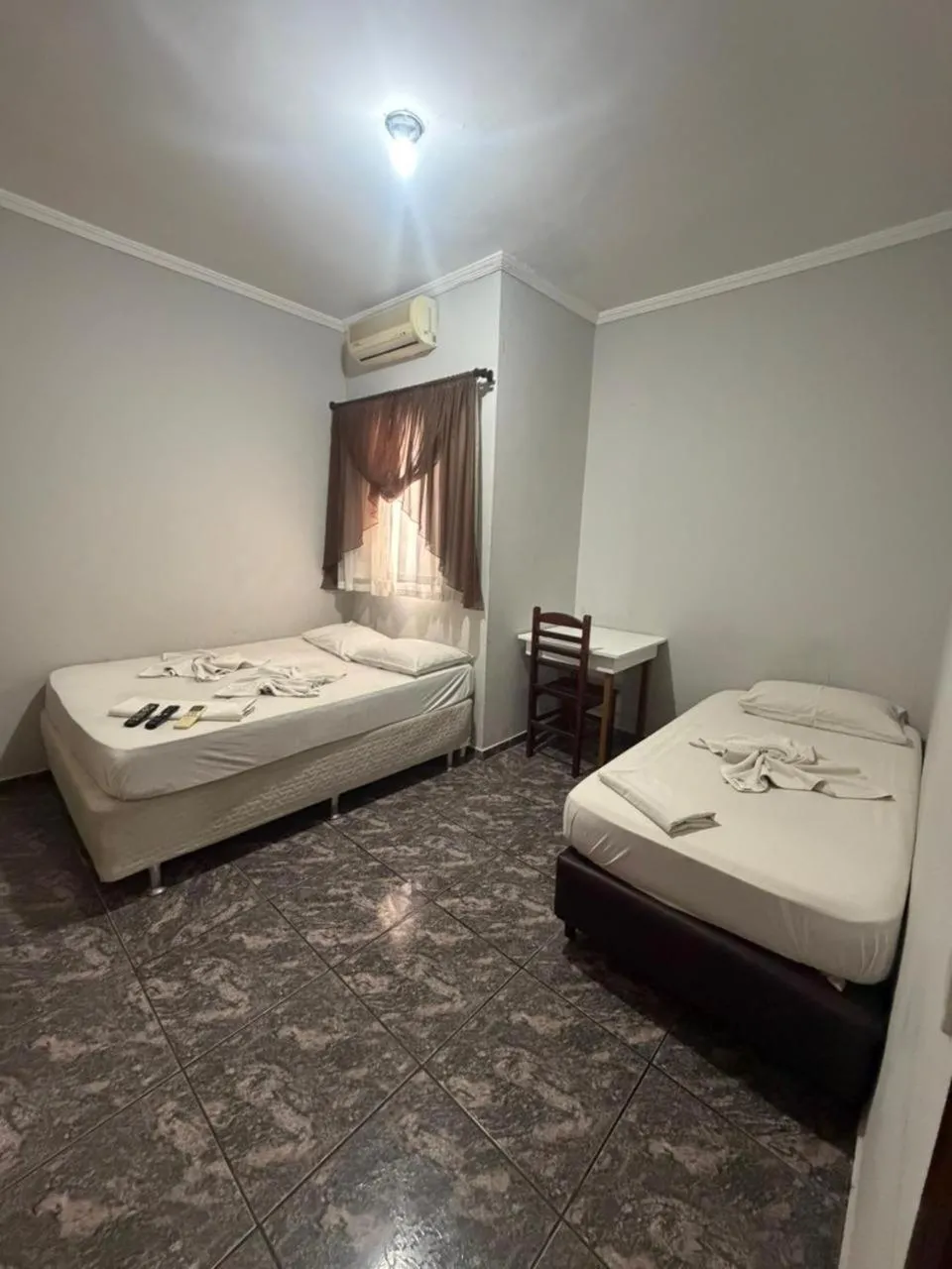 Comfort Triple Room in Hotel Telles