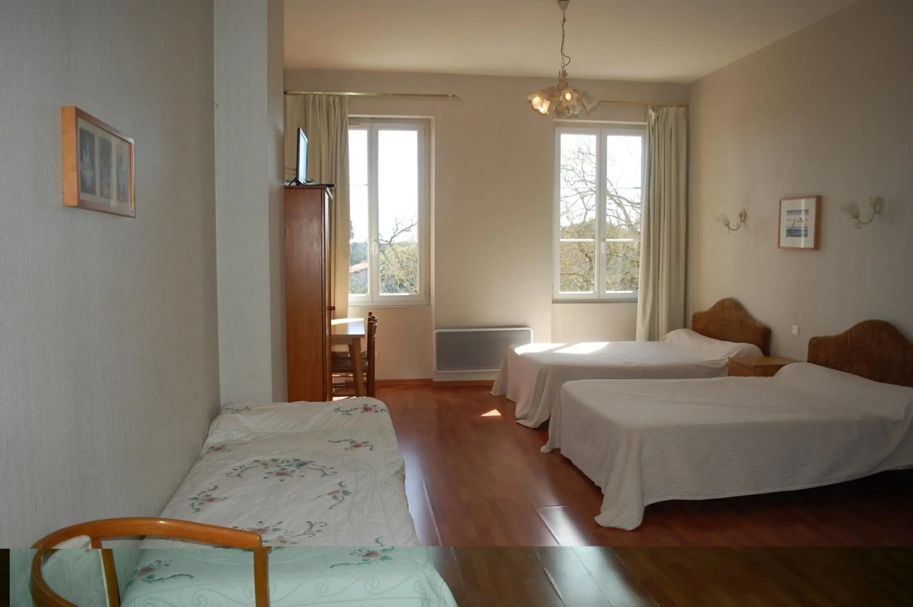 Family Studio in Chateau de Faudade Family Studio in Chateau de Faudade