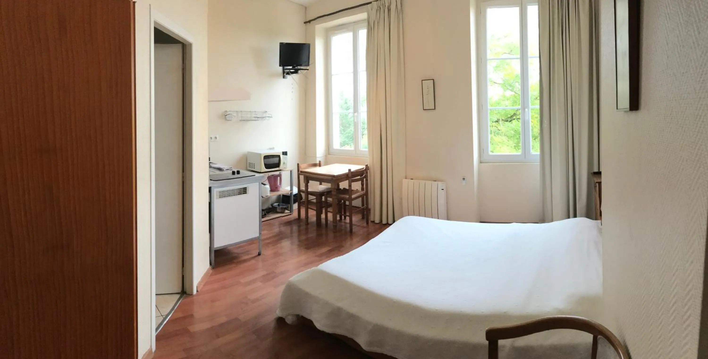 Bed in Chateau de Faudade