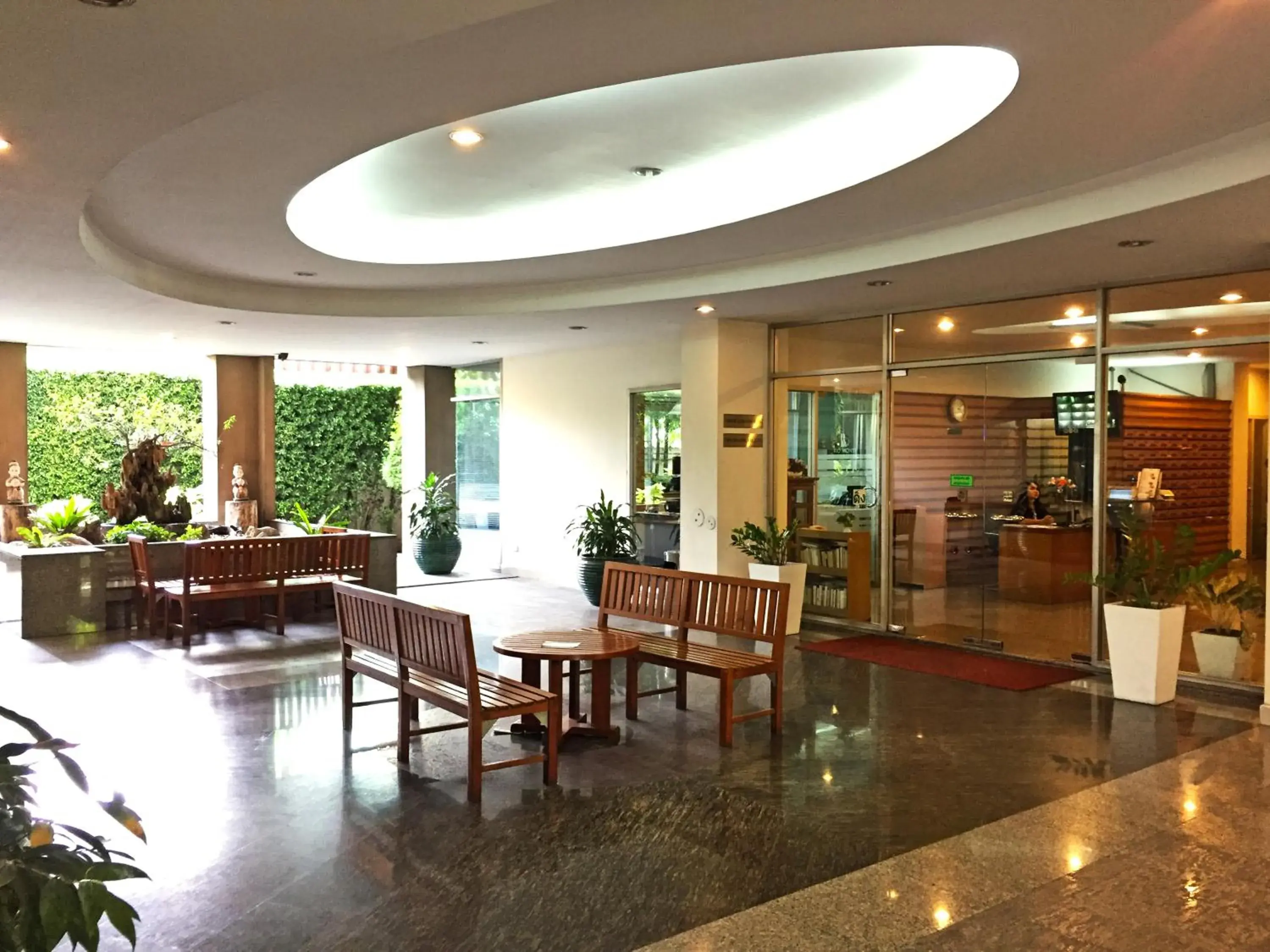 Lobby or reception, Restaurant/Places to Eat in RIO MONTE RESIDENCE