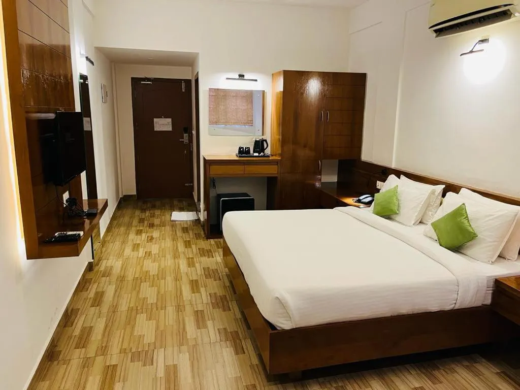 Bedroom, Bed in Queens Tourist Home