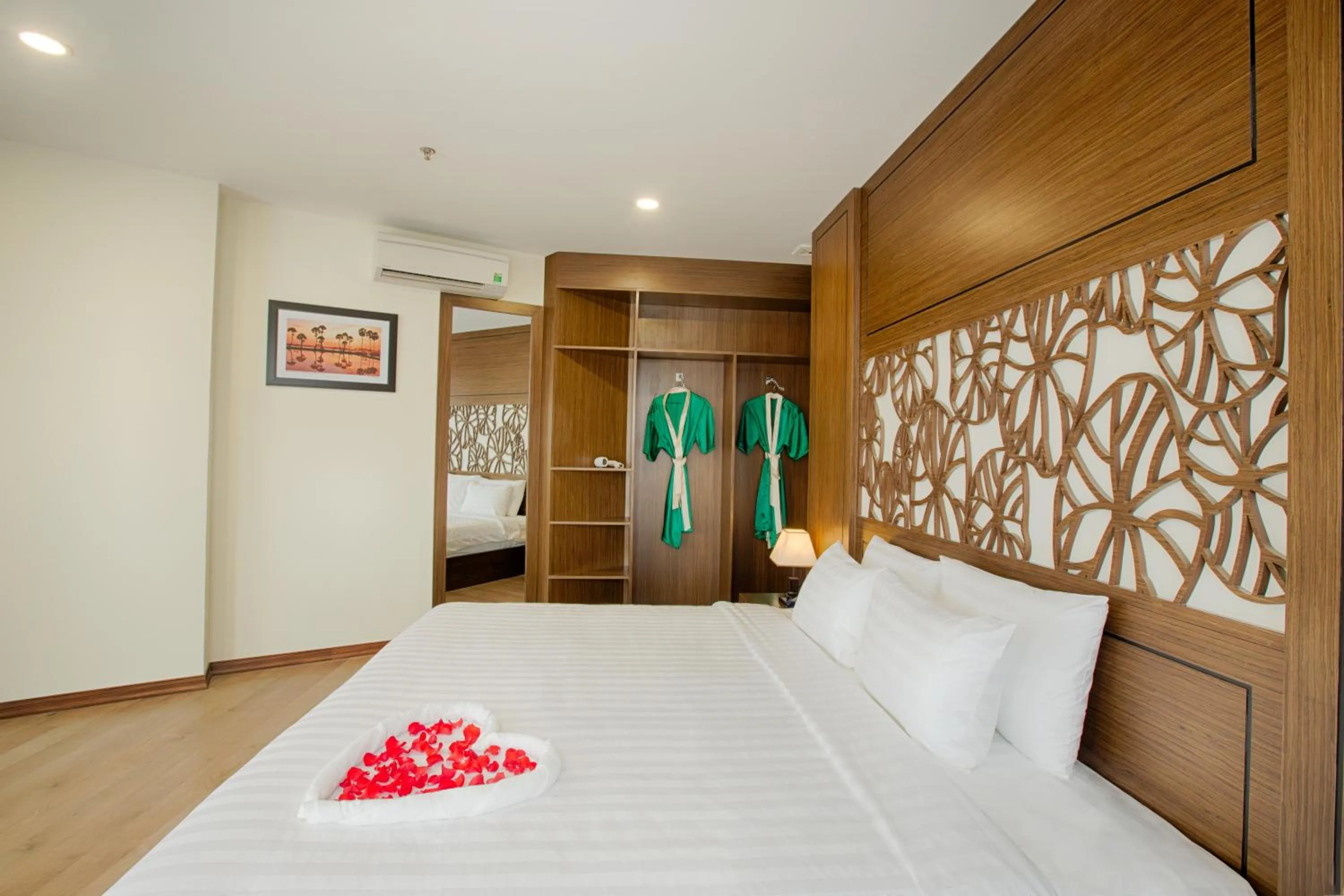 Bedroom, Bed in Central Hotel & Spa Danang