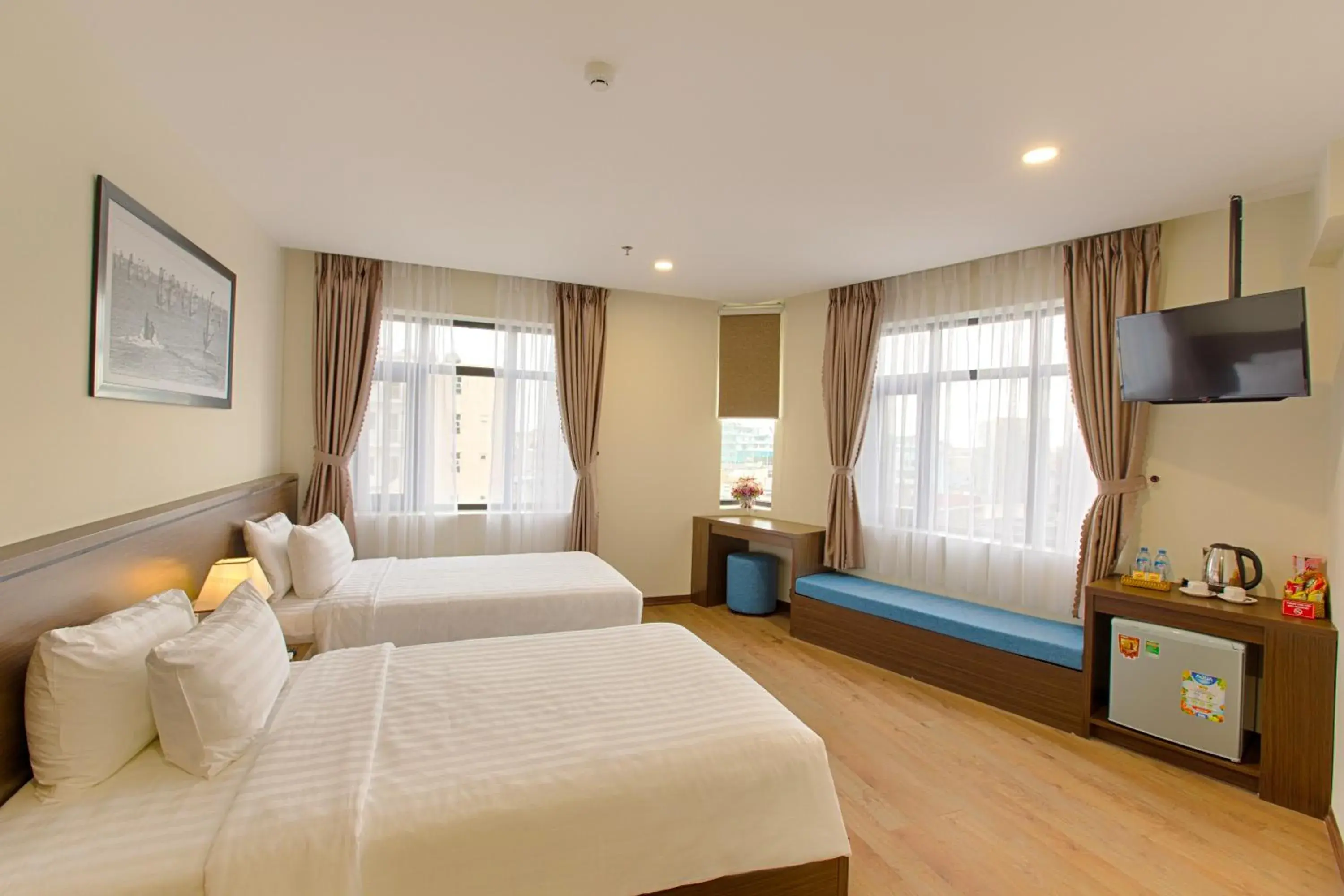 Deluxe Twin Room in Central Hotel & Spa Danang Deluxe Twin Room in Central Hotel & Spa Danang