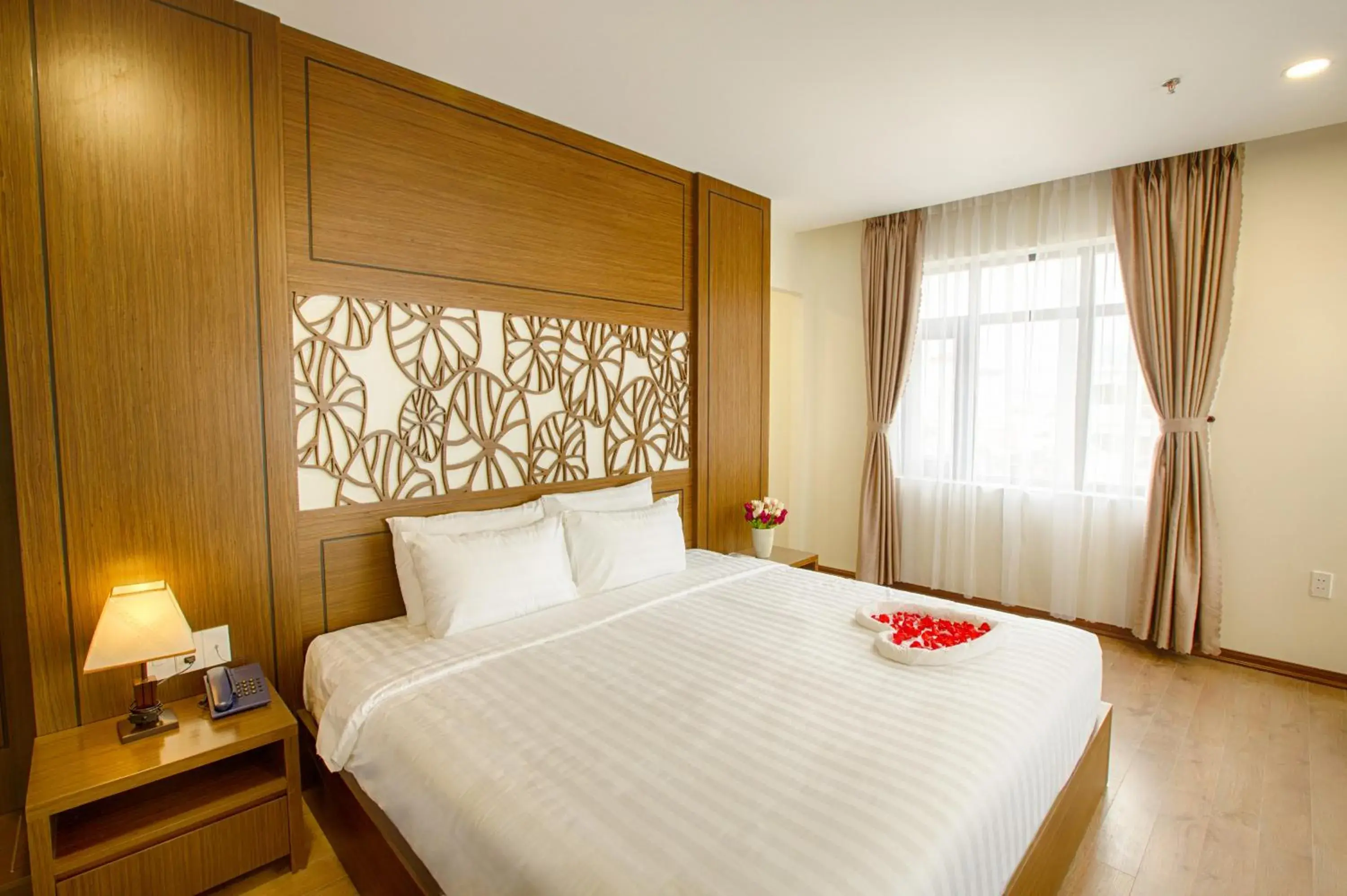Bedroom, Bed in Central Hotel & Spa Danang Bedroom, Bed in Central Hotel & Spa Danang