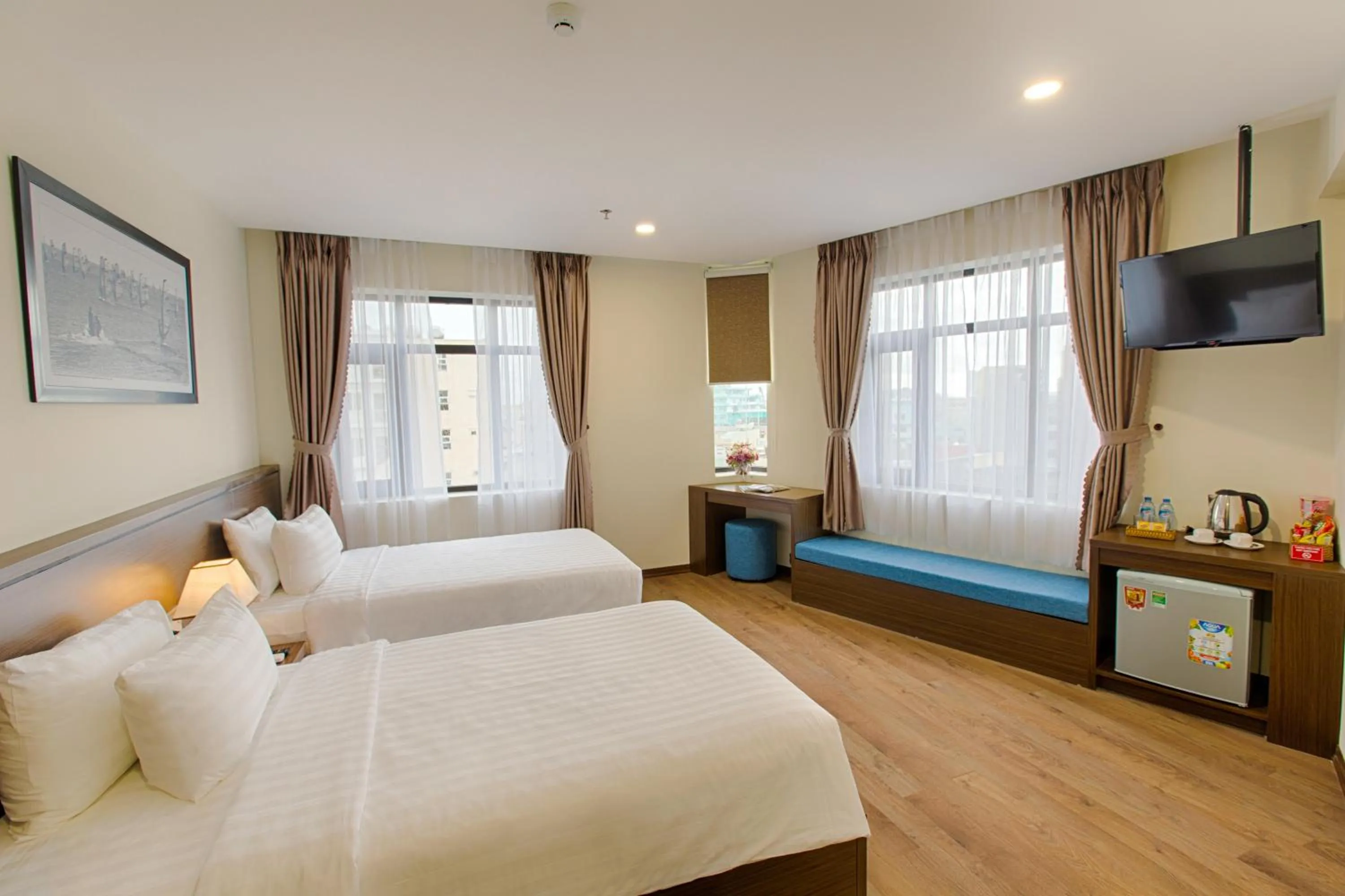 Photo of the whole room, Bed in Central Hotel & Spa Danang