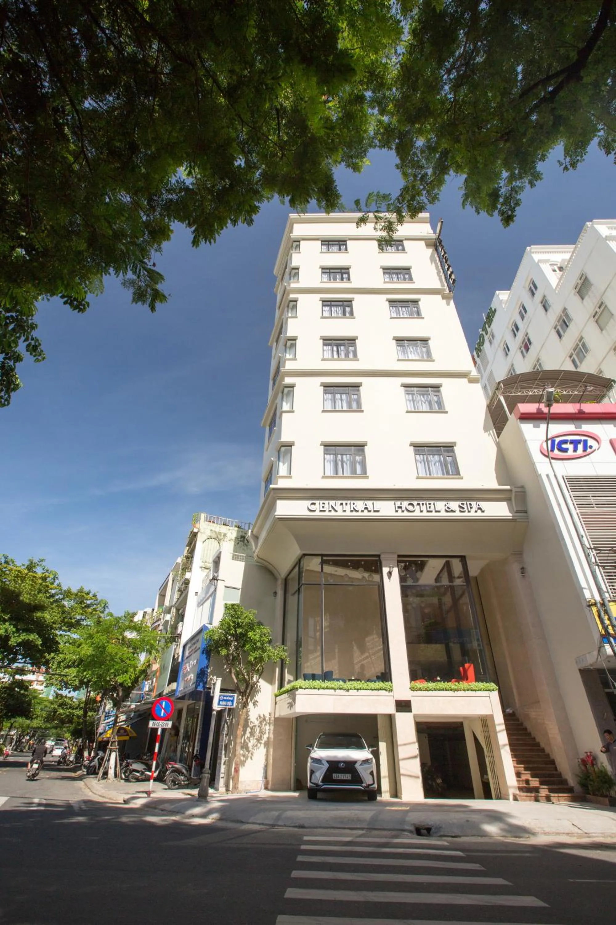 Property building in Central Hotel & Spa Danang