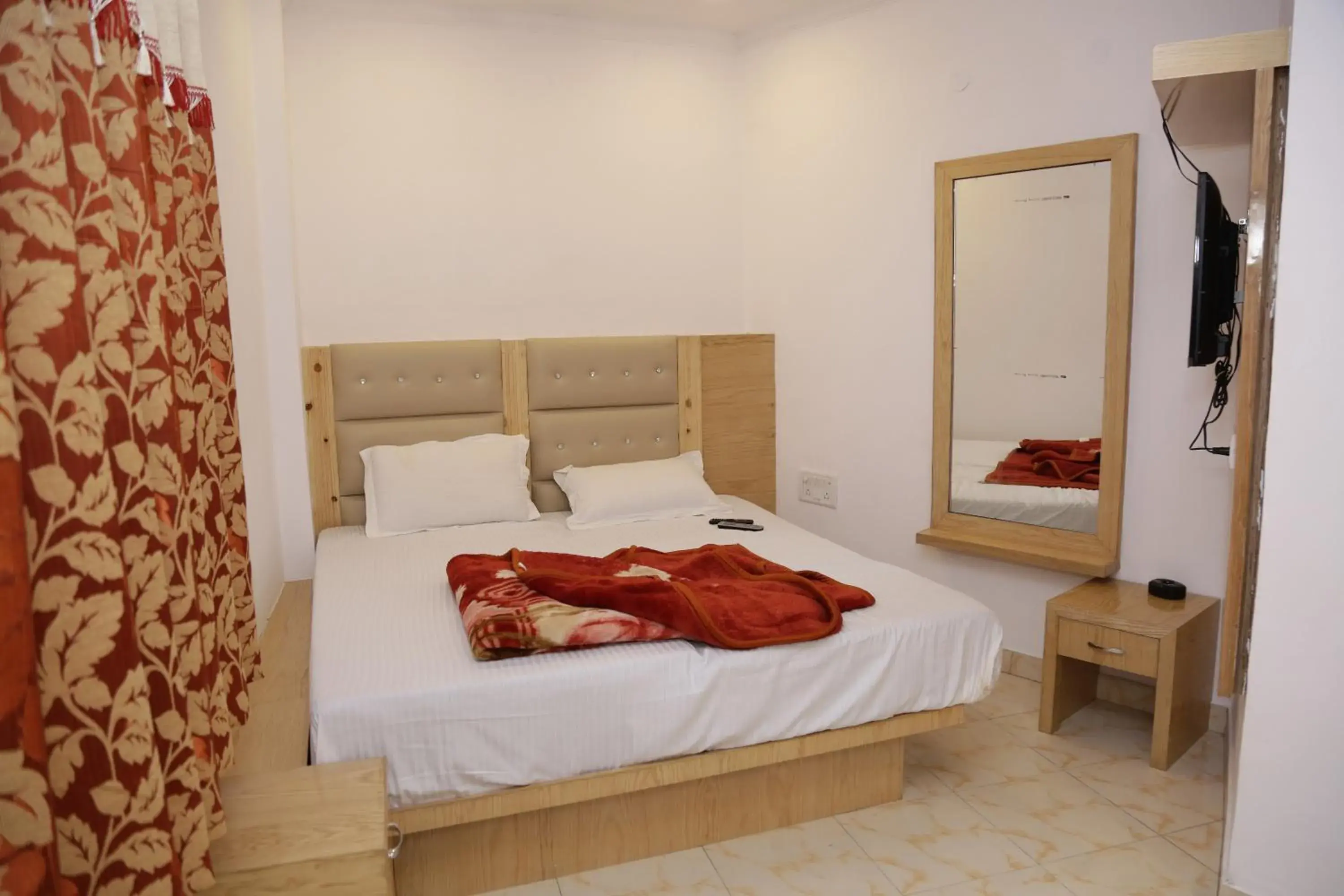 Deluxe Twin Room in Backpackers Heaven New King - New Delhi Train Station Deluxe Twin Room in Backpackers Heaven New King - New Delhi Train Station
