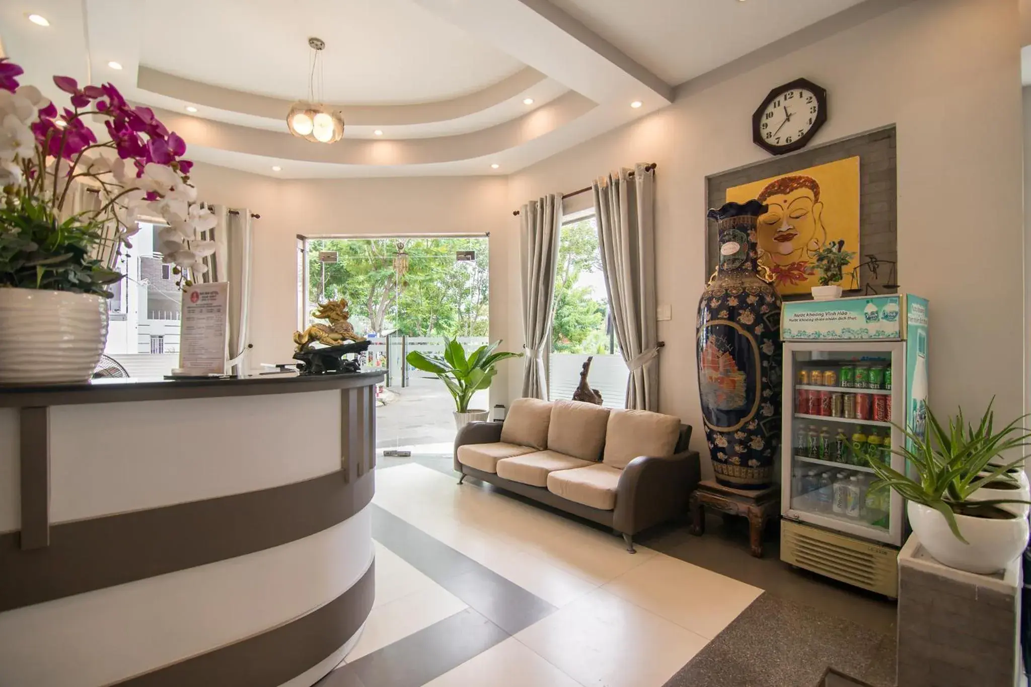 Lobby or reception in Bin Bin Hotel 1 - Near RMIT University Lobby or reception in Bin Bin Hotel 1 - Near RMIT University