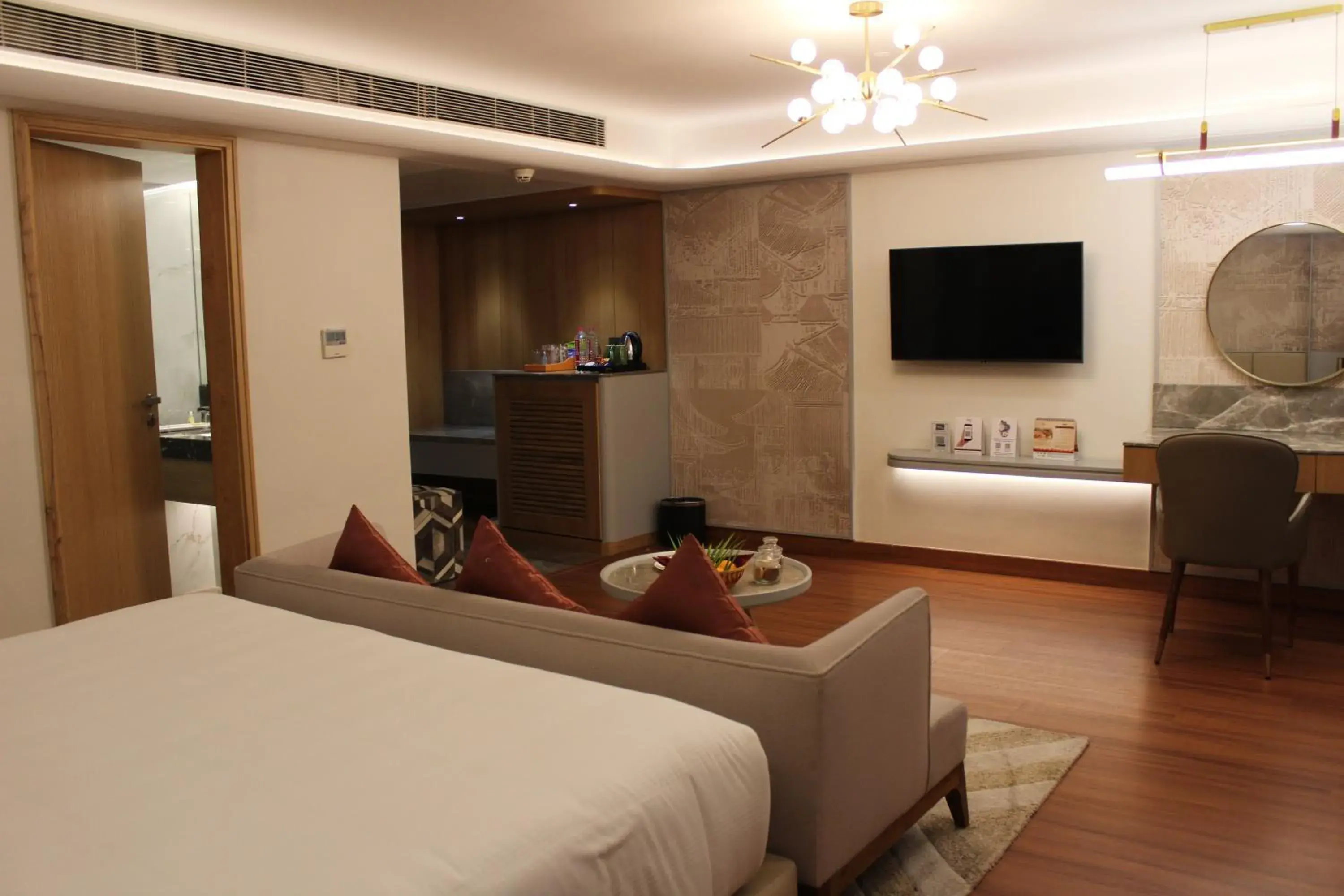 Bed in Pride Plaza Hotel, Ahmedabad Bed in Pride Plaza Hotel, Ahmedabad