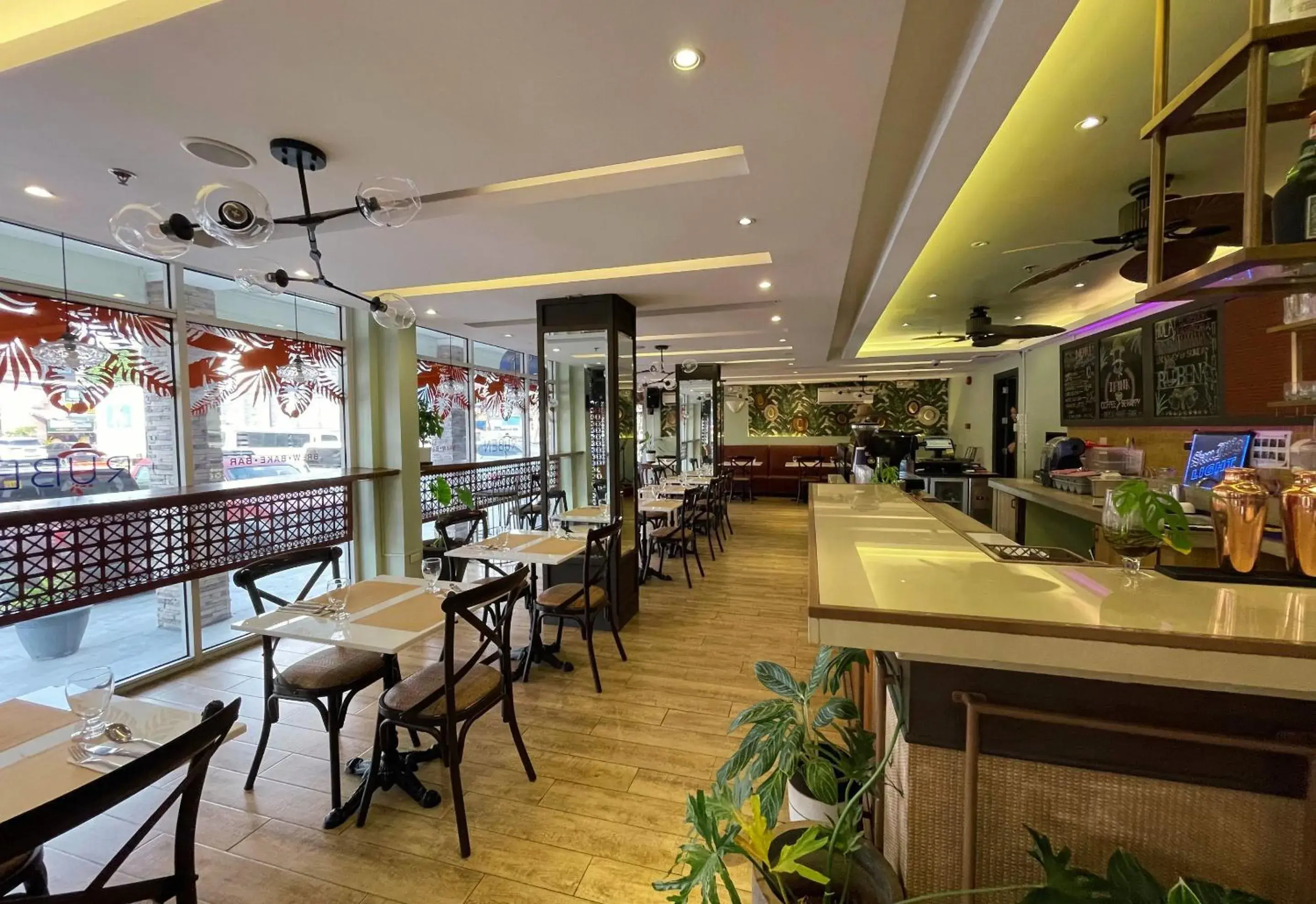 Restaurant/places to eat in Bendix Hotel San Fernando powered by Cocotel Restaurant/places to eat in Bendix Hotel San Fernando powered by Cocotel