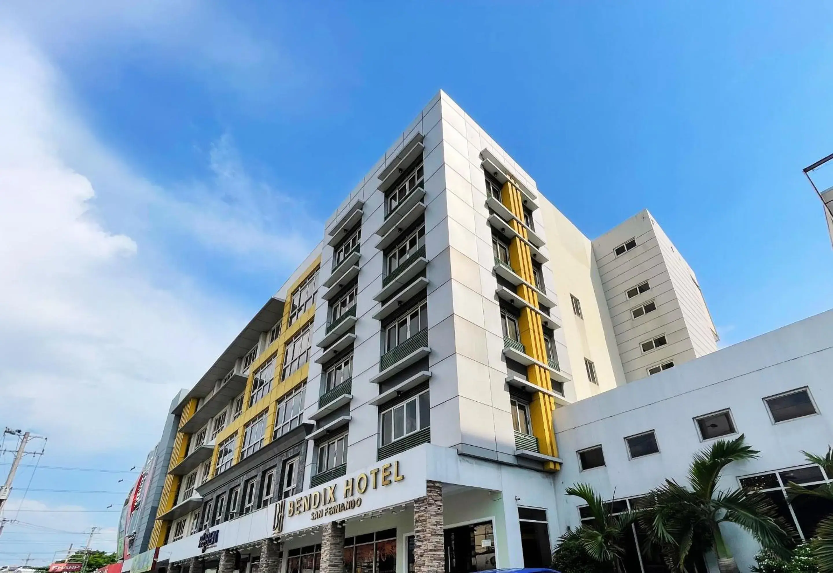 Property building in Bendix Hotel San Fernando powered by Cocotel Property building in Bendix Hotel San Fernando powered by Cocotel