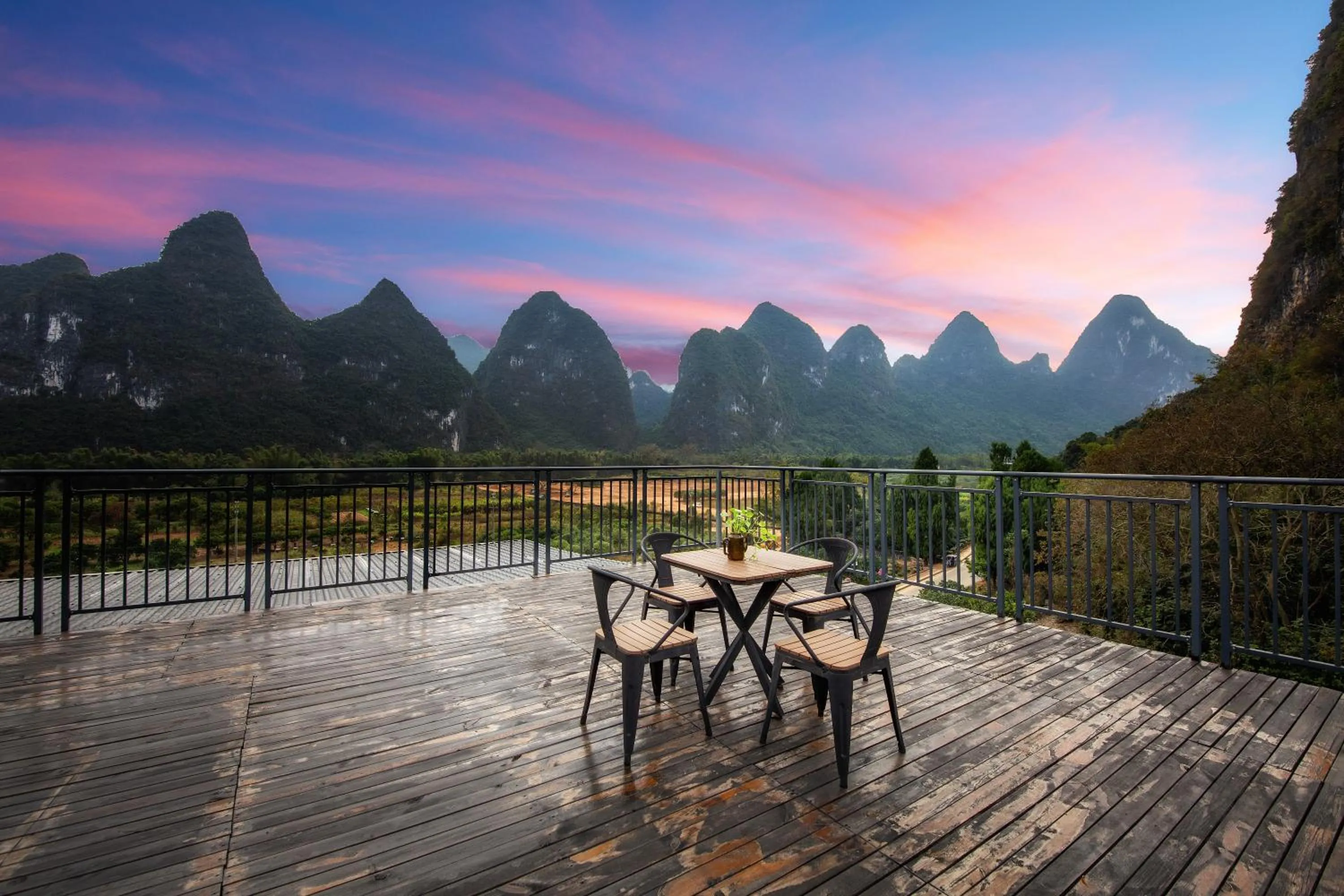 Property building in Leisure Courtyard Hotel Yangshuo