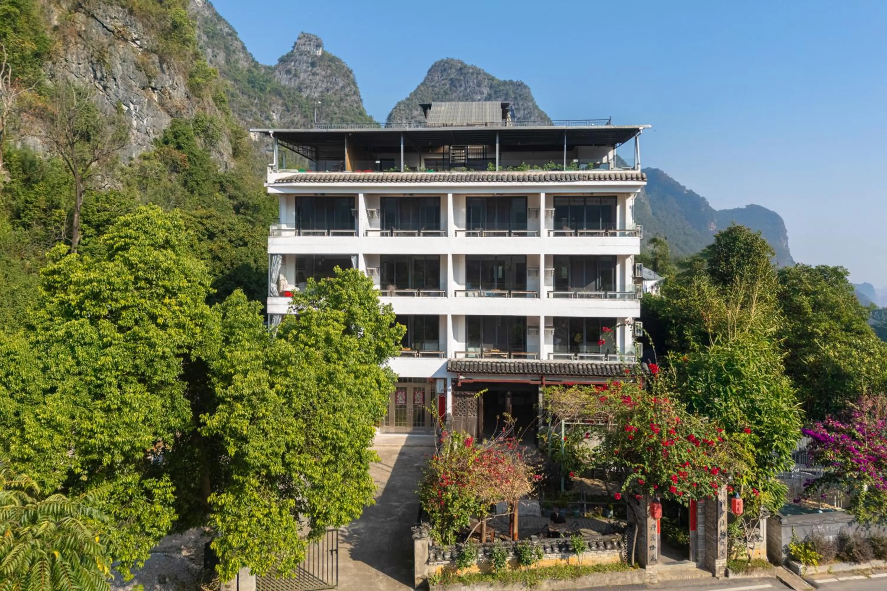 Day in Leisure Courtyard Hotel Yangshuo