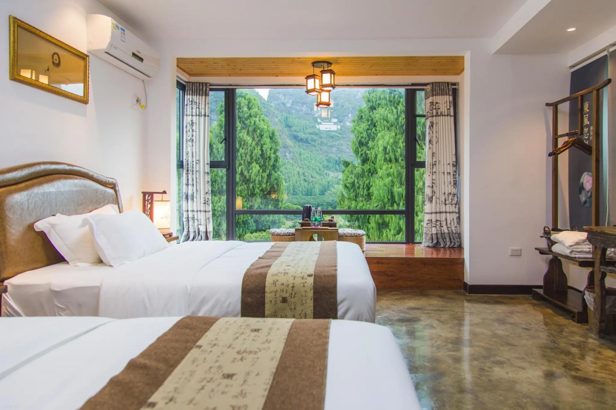 Natural landscape, Bed in Leisure Courtyard Hotel Yangshuo