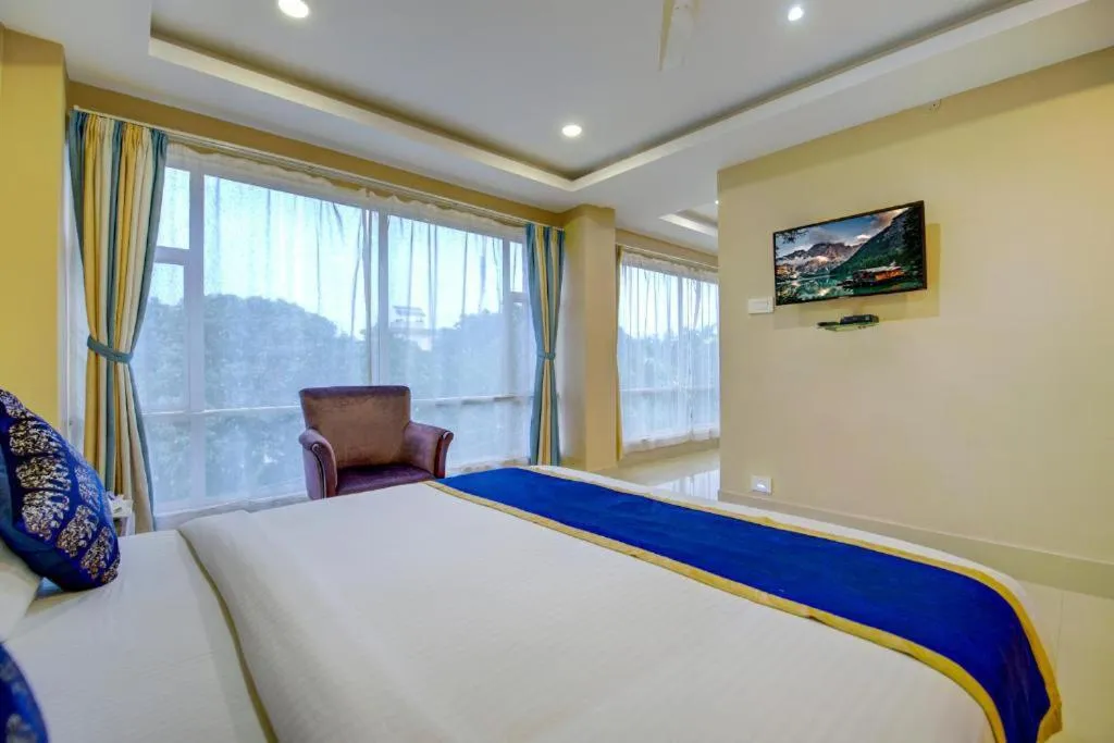 Bedroom, Bed in Central Courtyard Boutique Hotel