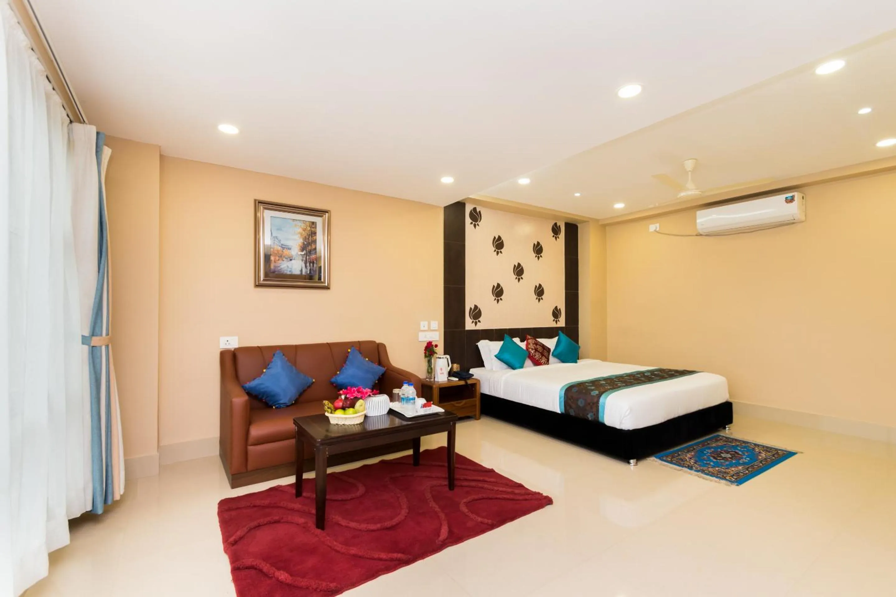 Bedroom, Bed in Central Courtyard Boutique Hotel