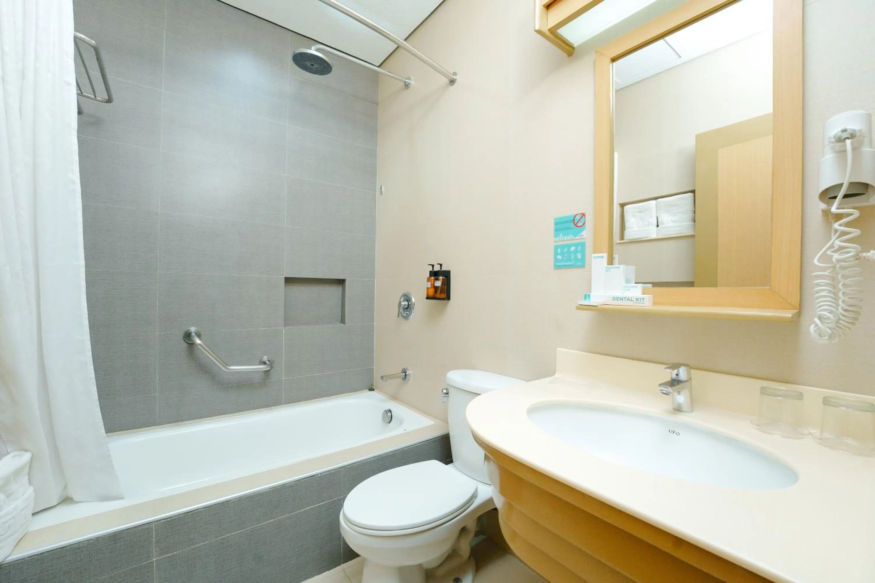 Microtel by Wyndham Davao