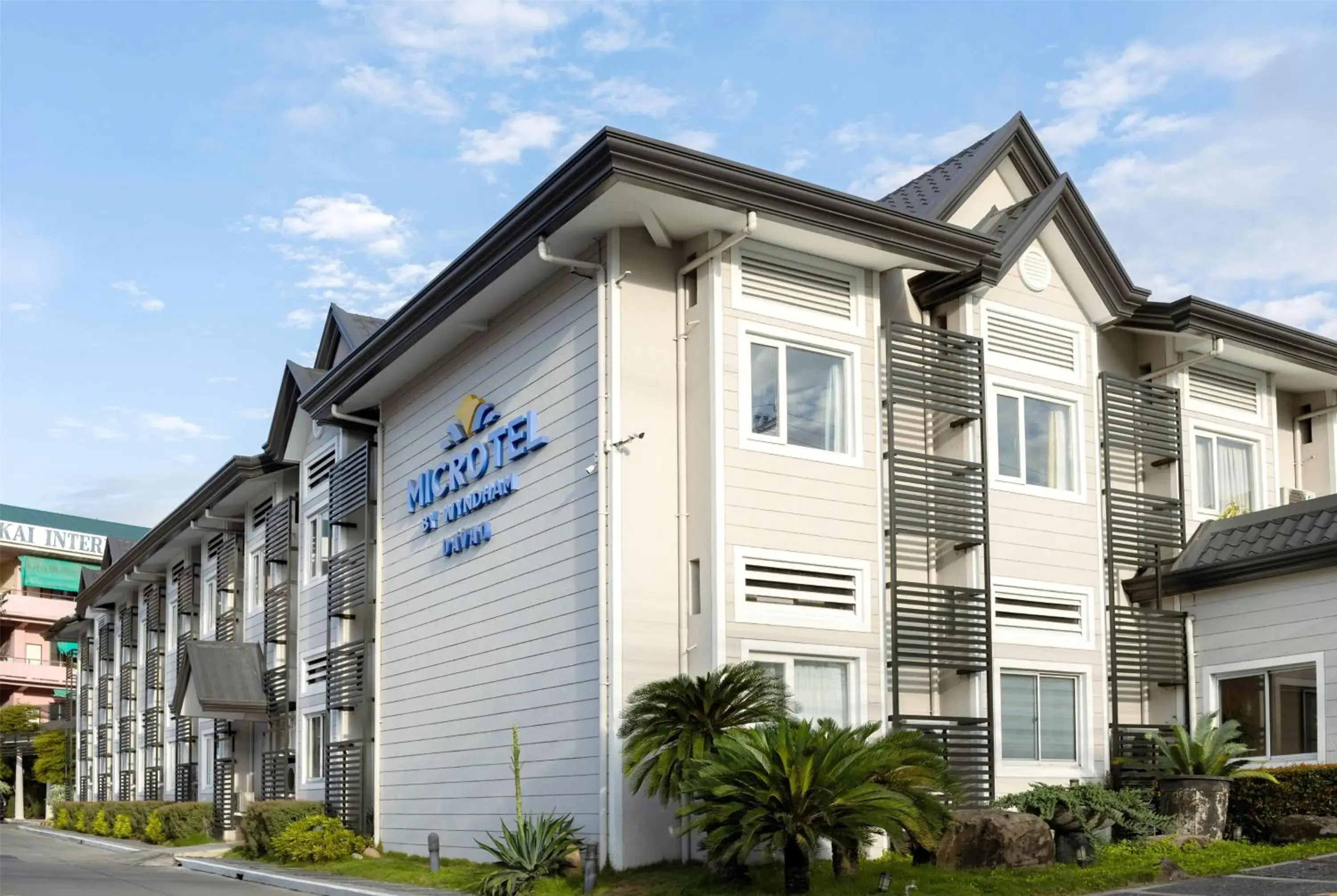Property building in Microtel by Wyndham Davao Property building in Microtel by Wyndham Davao