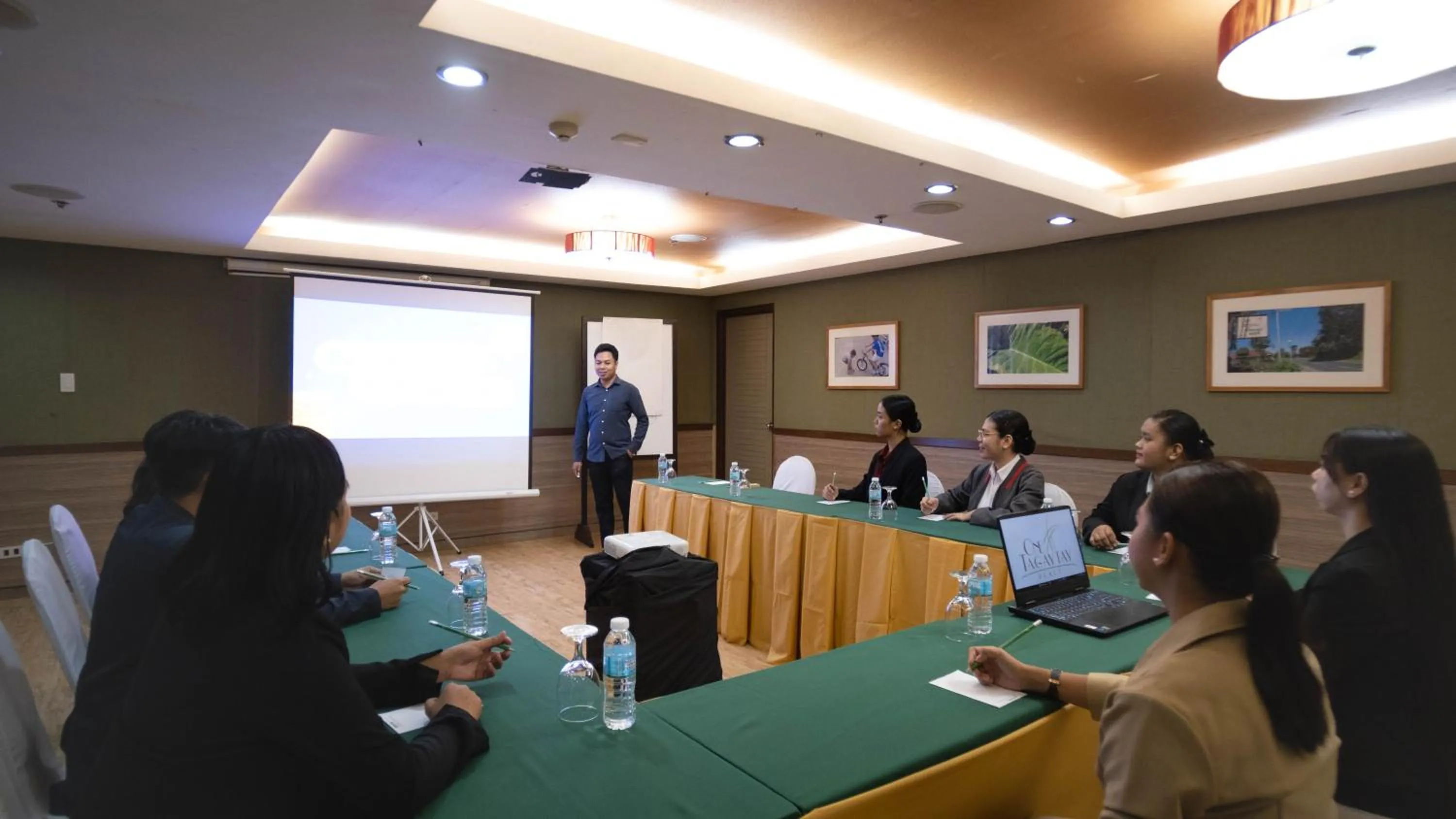 Property building in One Tagaytay Place Hotel Suites OFFICIAL ACCOUNT