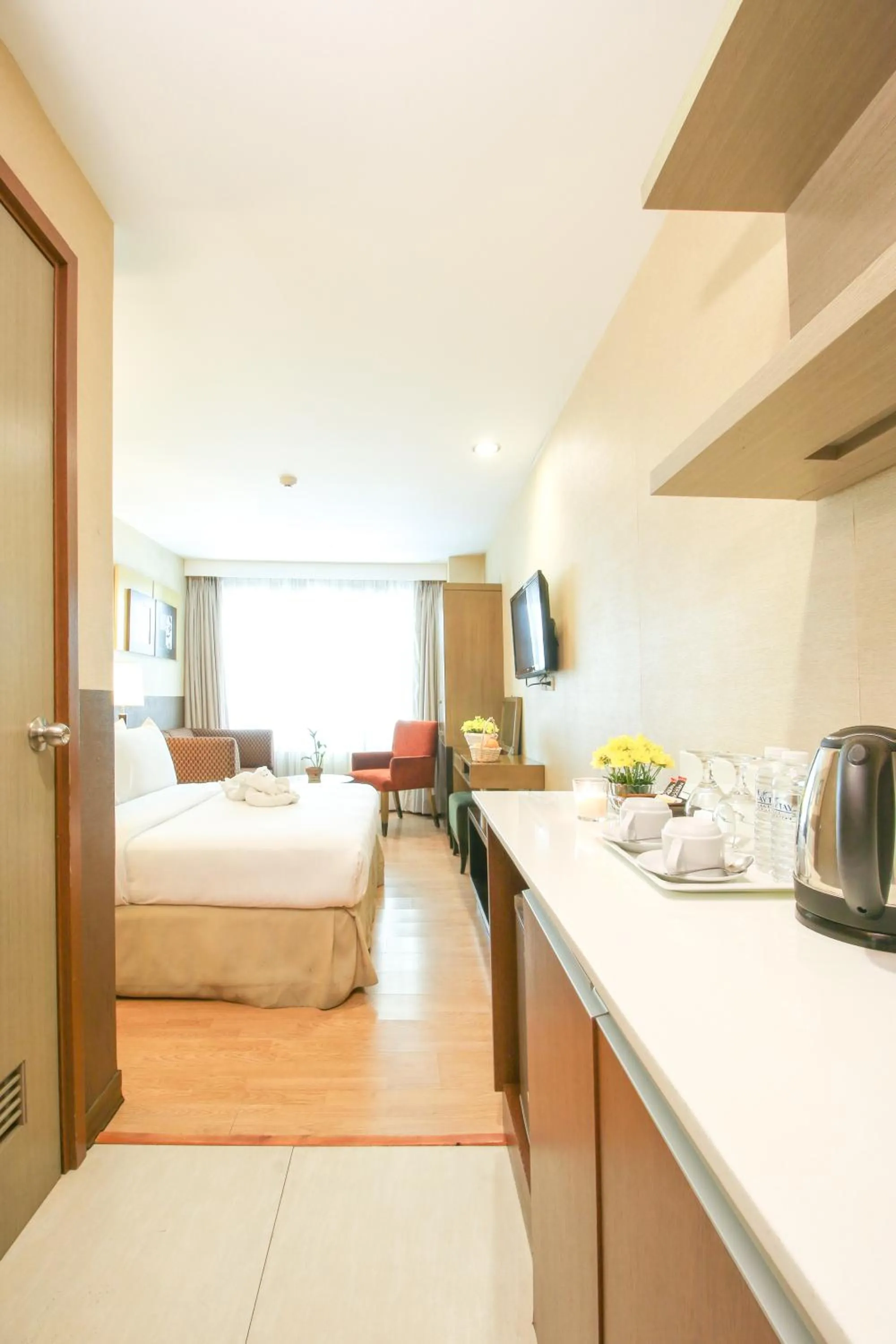 Coffee/tea facilities, Bed in One Tagaytay Place Hotel Suites OFFICIAL ACCOUNT