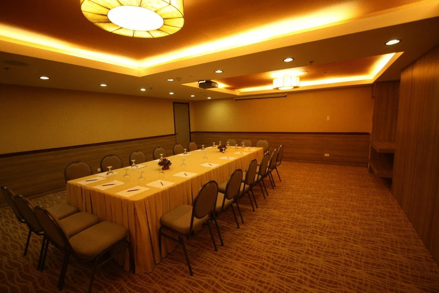 Meeting/conference room in One Tagaytay Place Hotel Suites OFFICIAL ACCOUNT