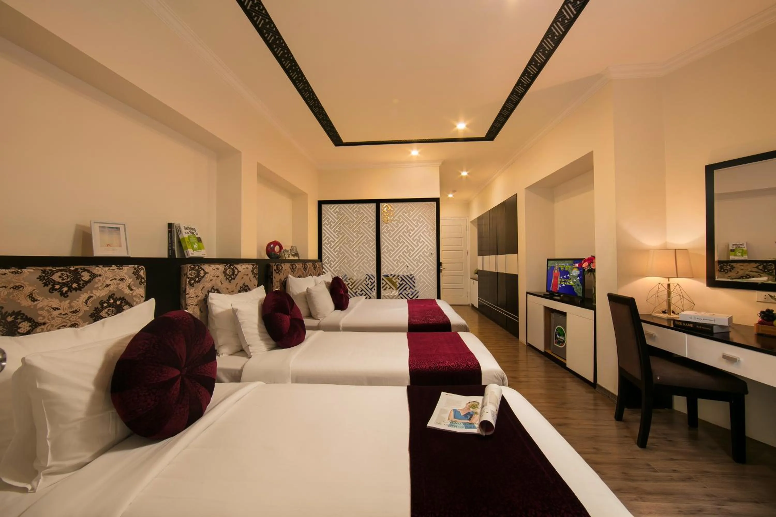 Bed in Serenity Diamond Hotel