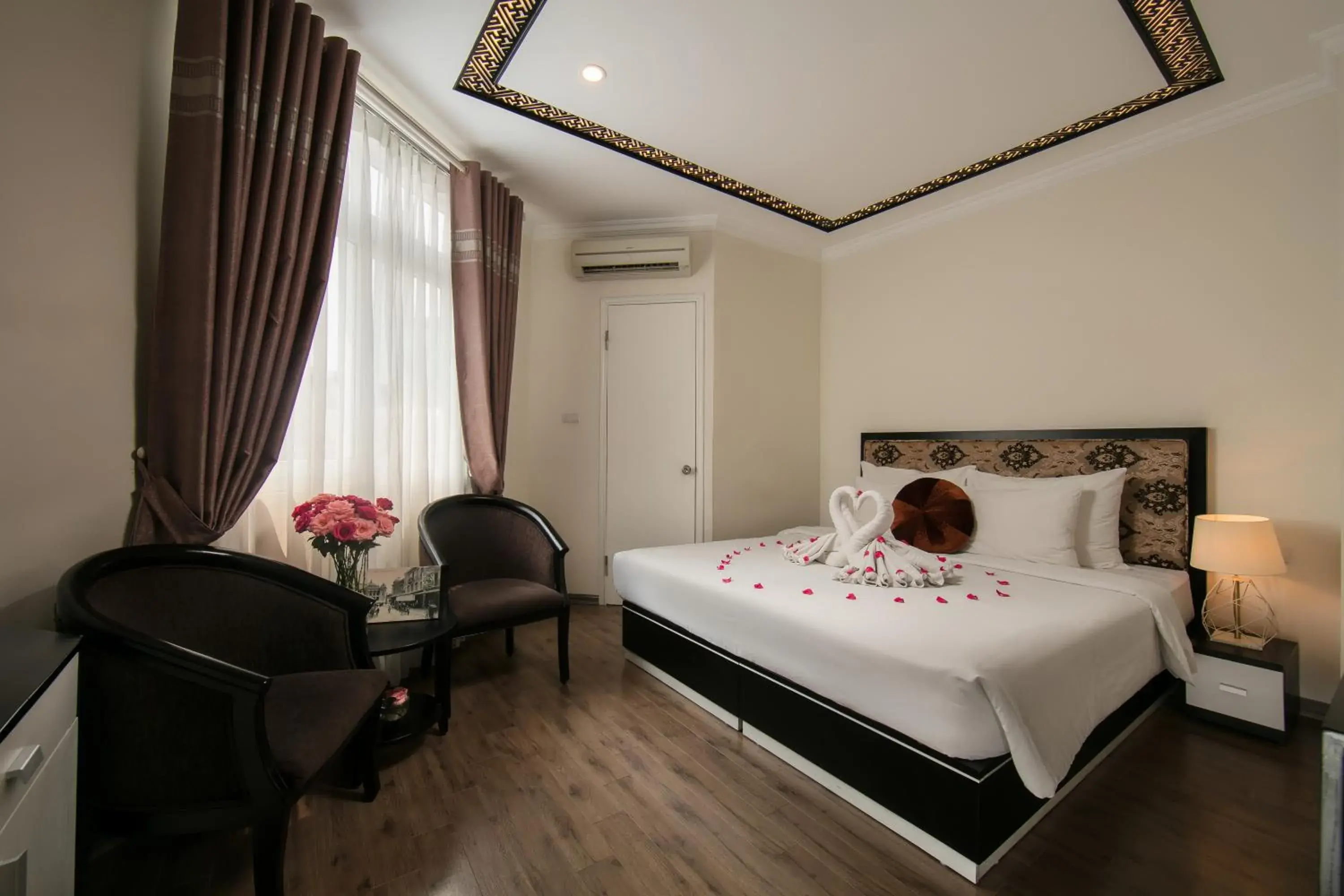 Bed in Serenity Diamond Hotel Bed in Serenity Diamond Hotel