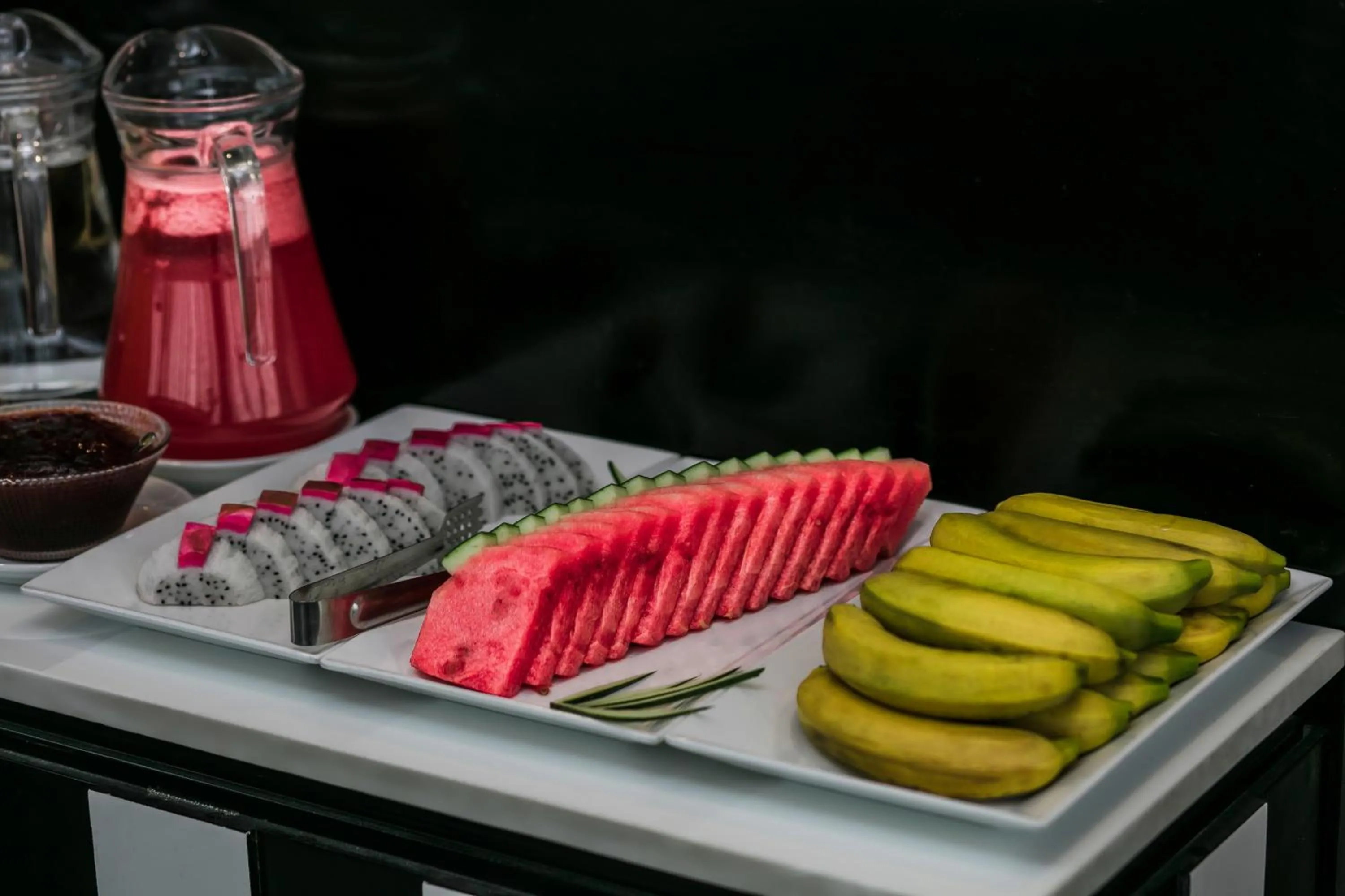 Food and drinks in Serenity Diamond Hotel