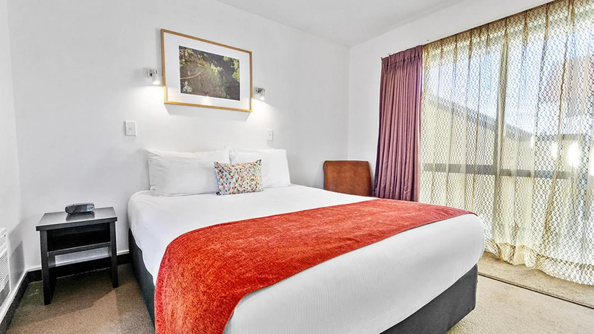 Bed in Bella Vista Motel Rotorua Bed in Bella Vista Motel Rotorua