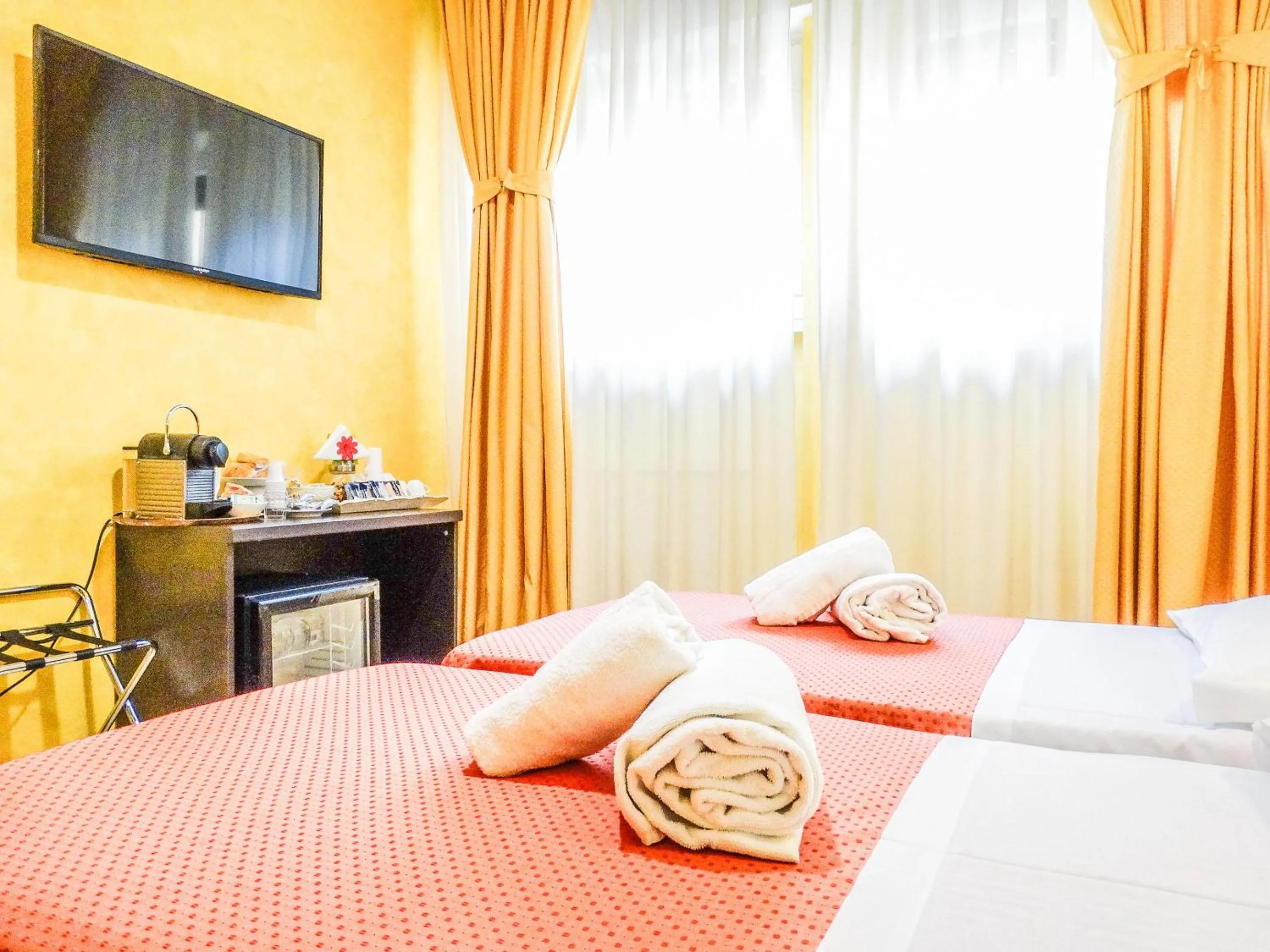 Photo of the whole room, Bed in B&B Morelli 1