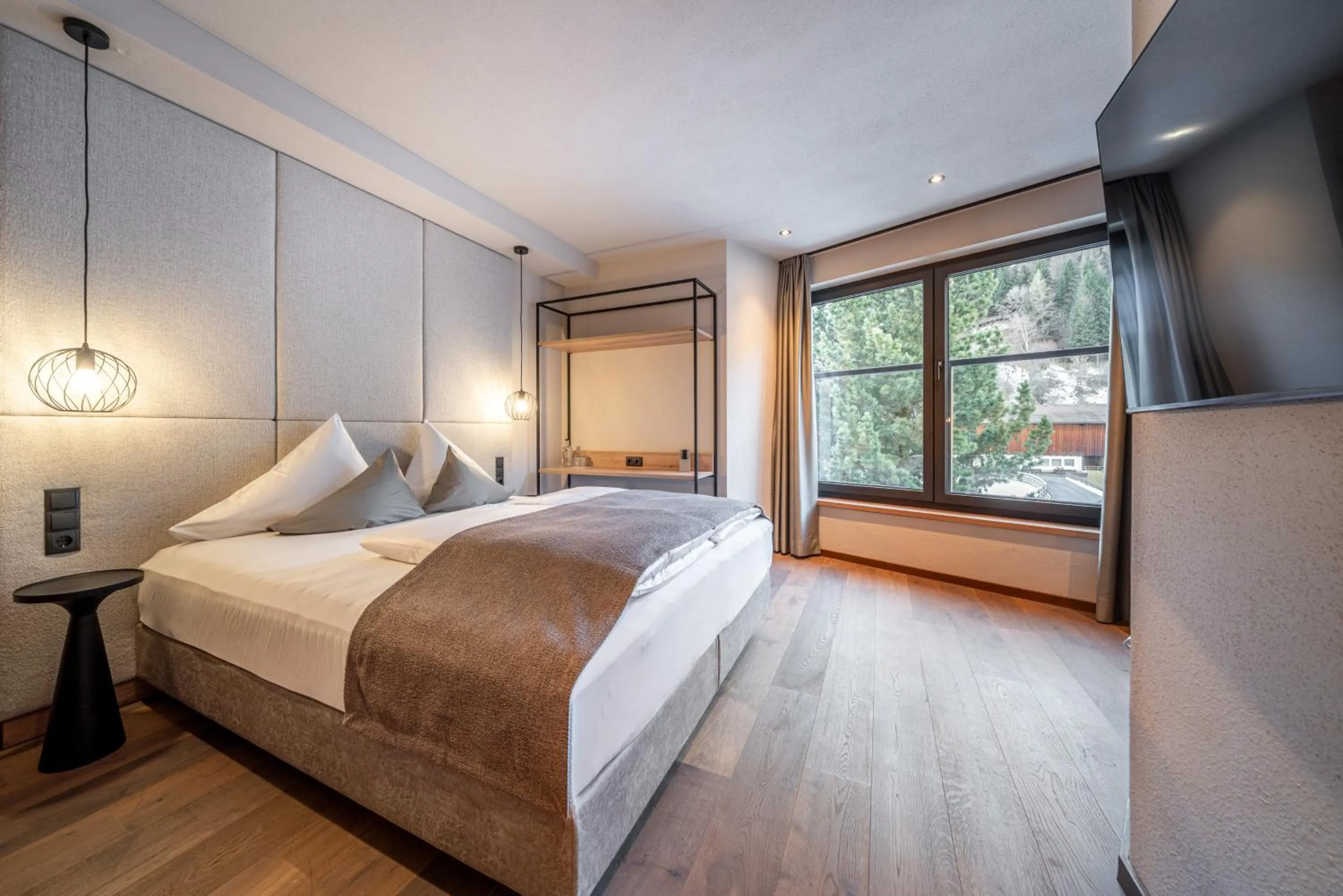 Photo of the whole room, Bed in Edelweiss echt-charmant