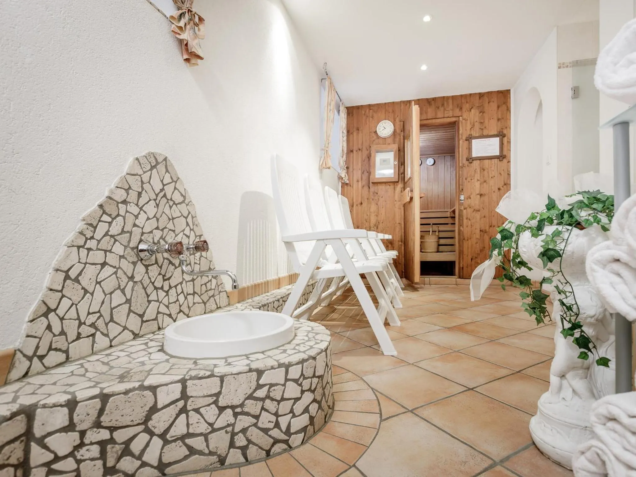 Sauna in Pension Edelweiss