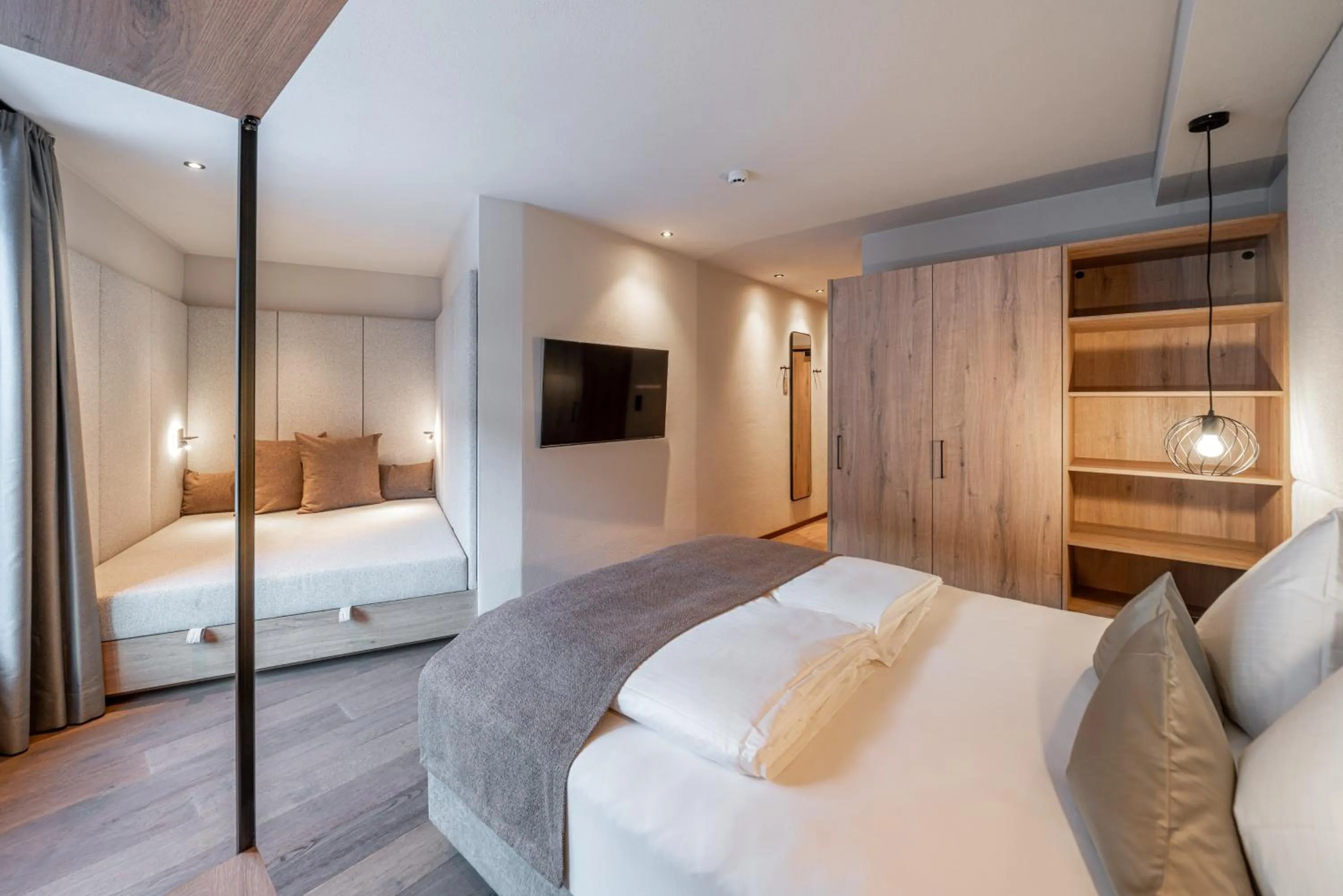 Photo of the whole room, Bed in Edelweiss echt-charmant