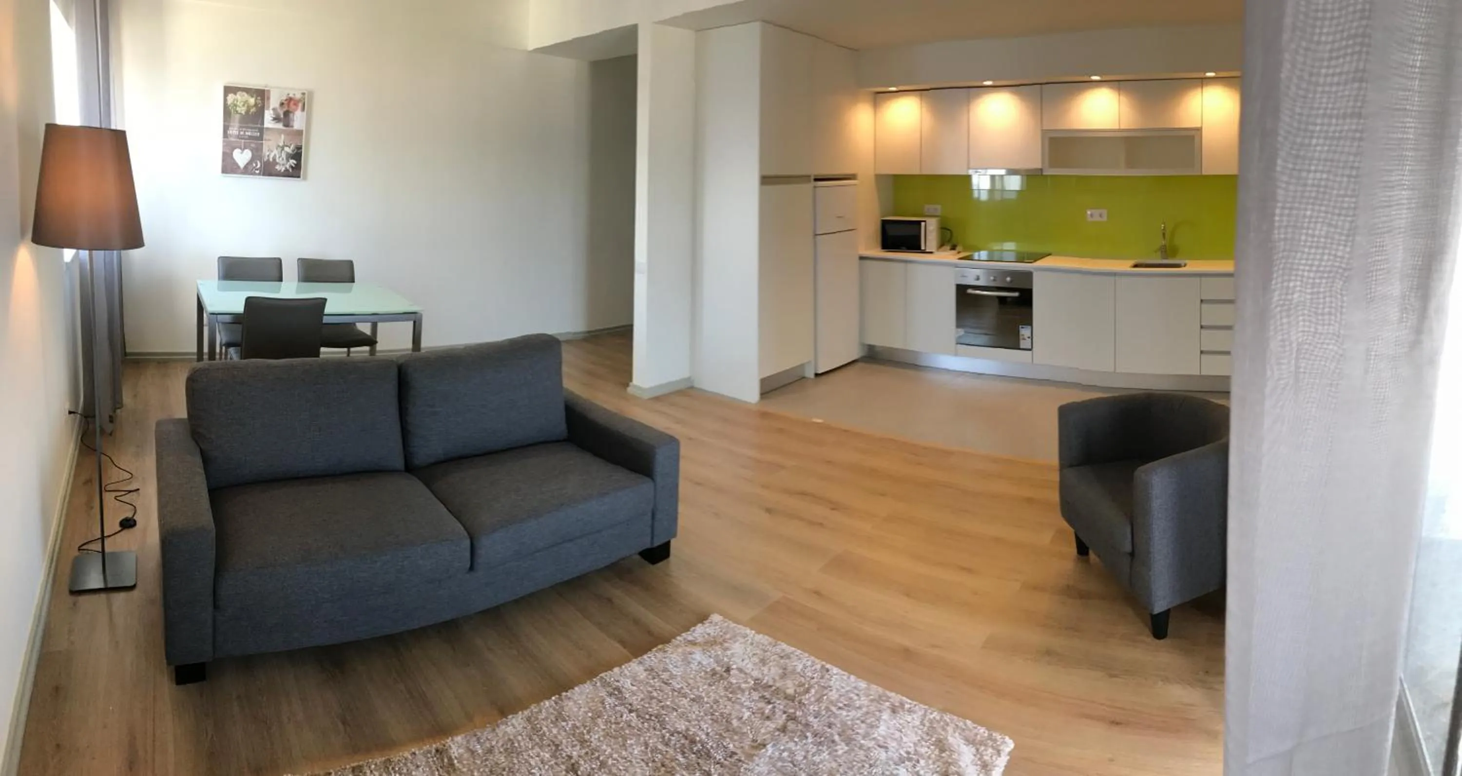 Communal lounge/ TV room in Apartamentos Solmar 15º