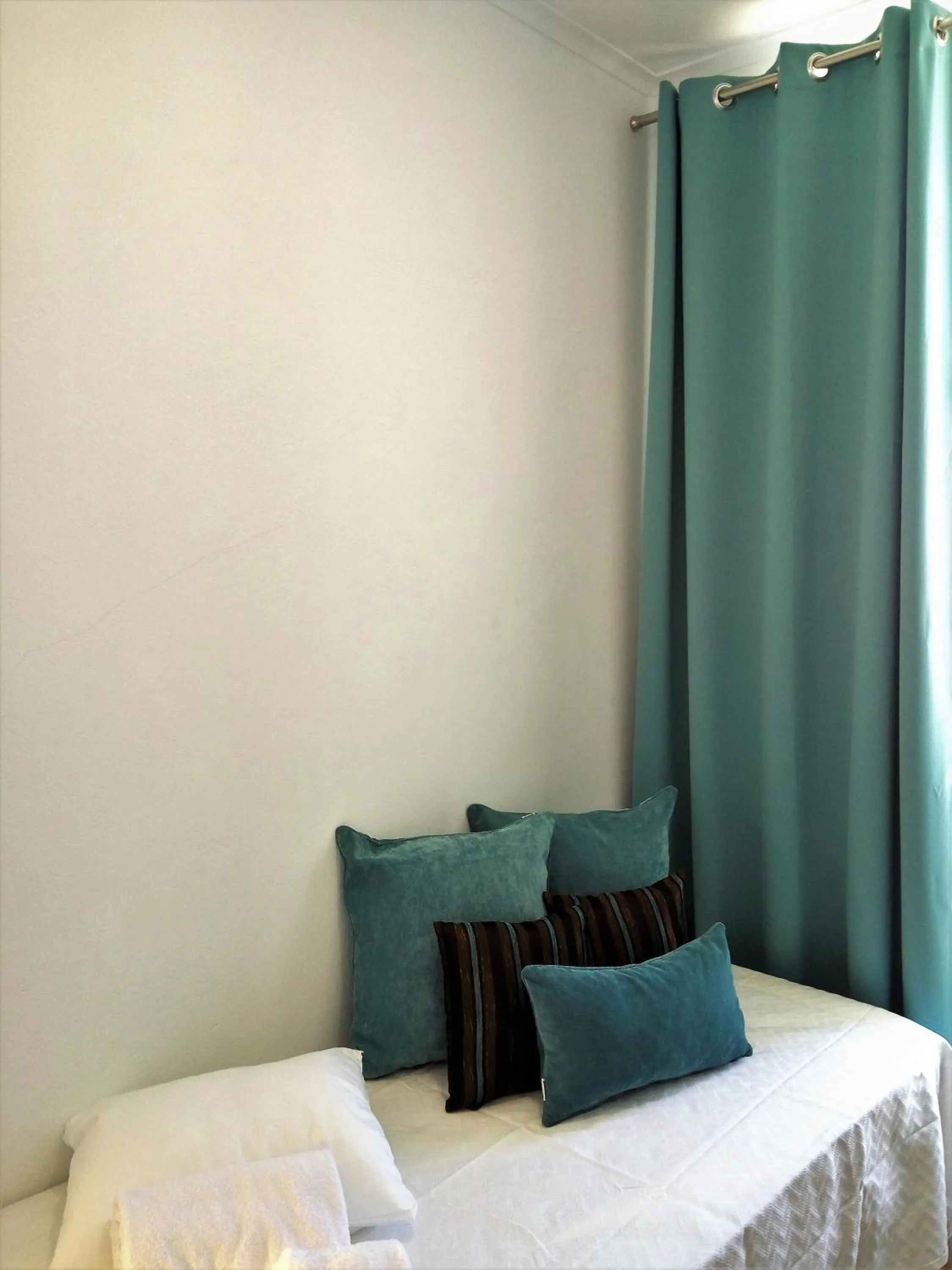 Decorative detail, Bed in Faro Cosy Guesthouse