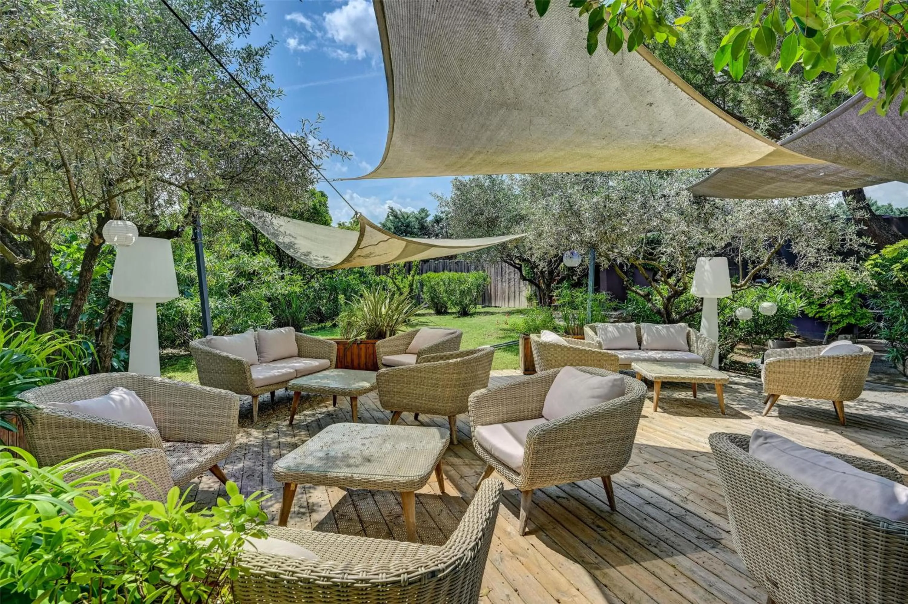 Property building in Best Western Sévan Parc Hôtel