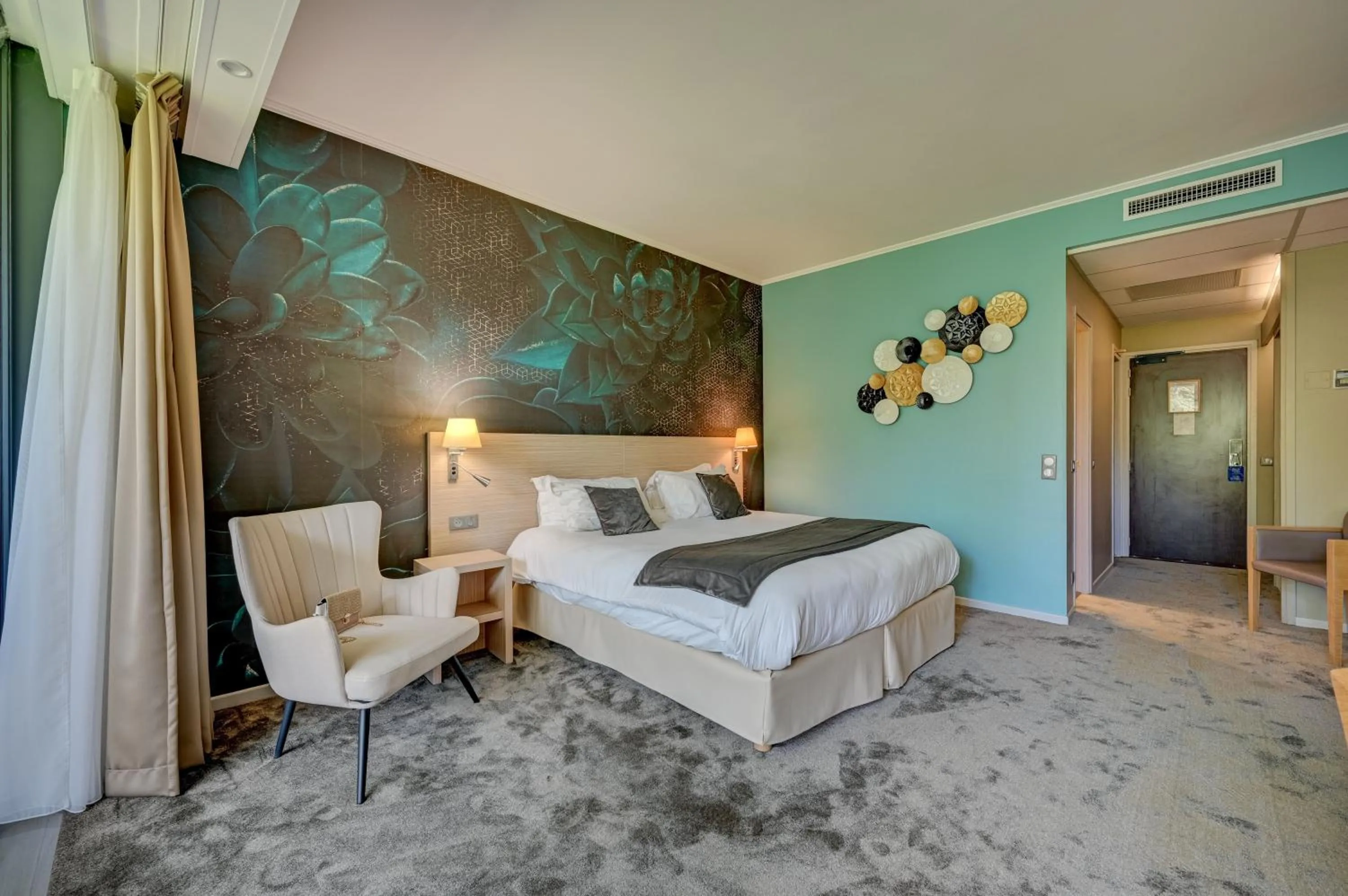 Bed in Best Western Sévan Parc Hôtel