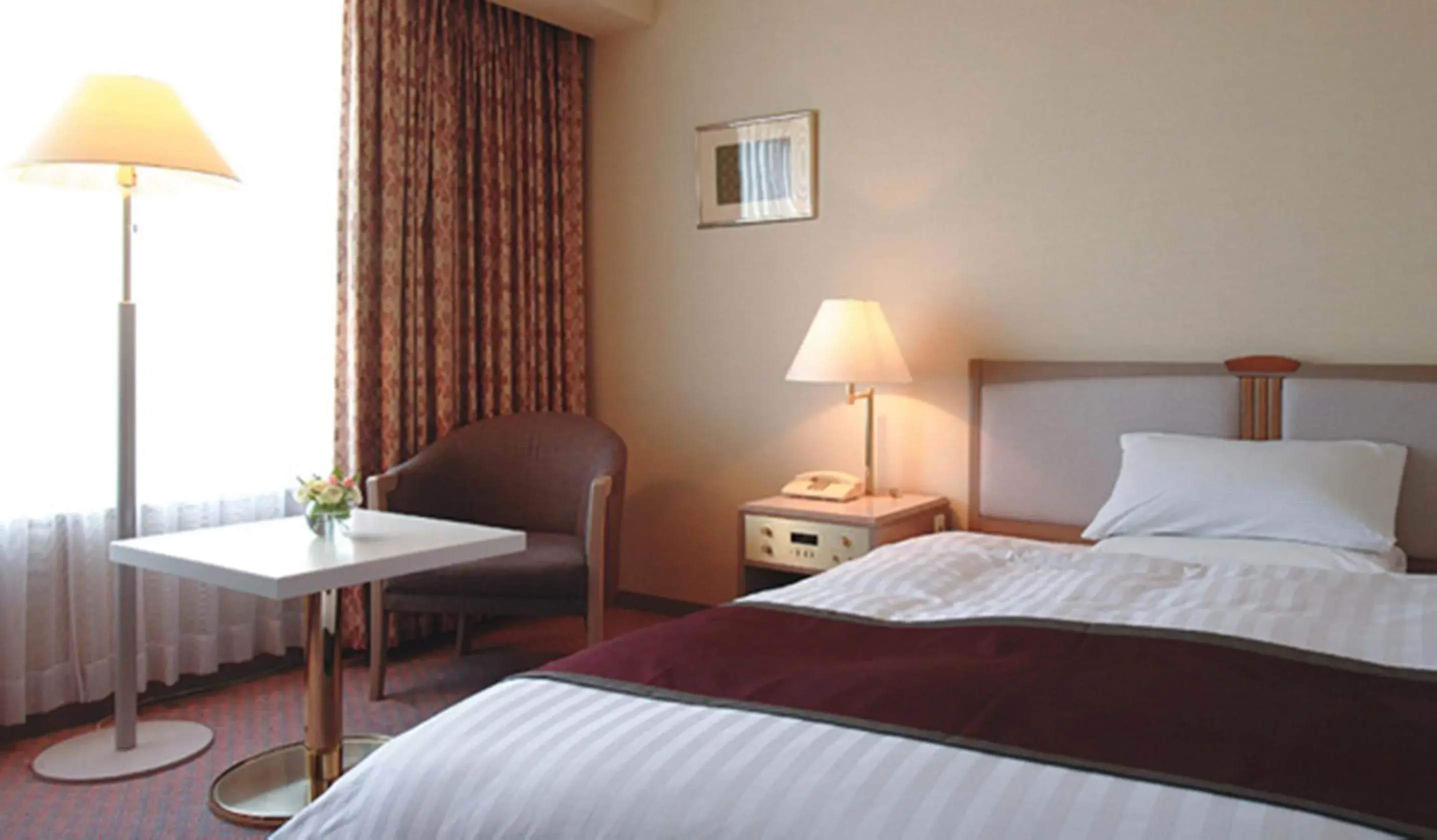 Photo of the whole room, Bed in Miyako Hotel Yokkaichi Photo of the whole room, Bed in Miyako Hotel Yokkaichi