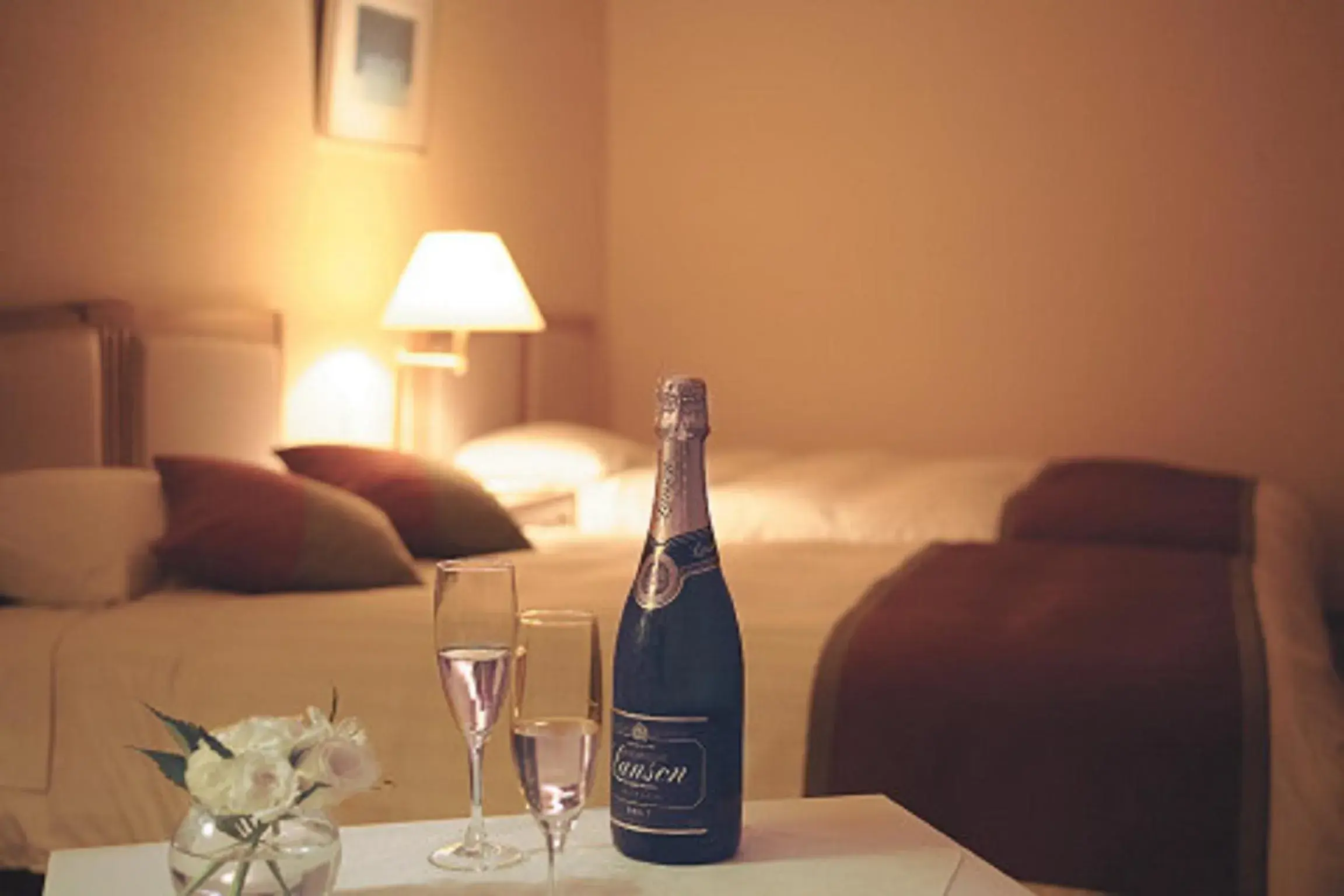 Bed in Miyako Hotel Yokkaichi Bed in Miyako Hotel Yokkaichi