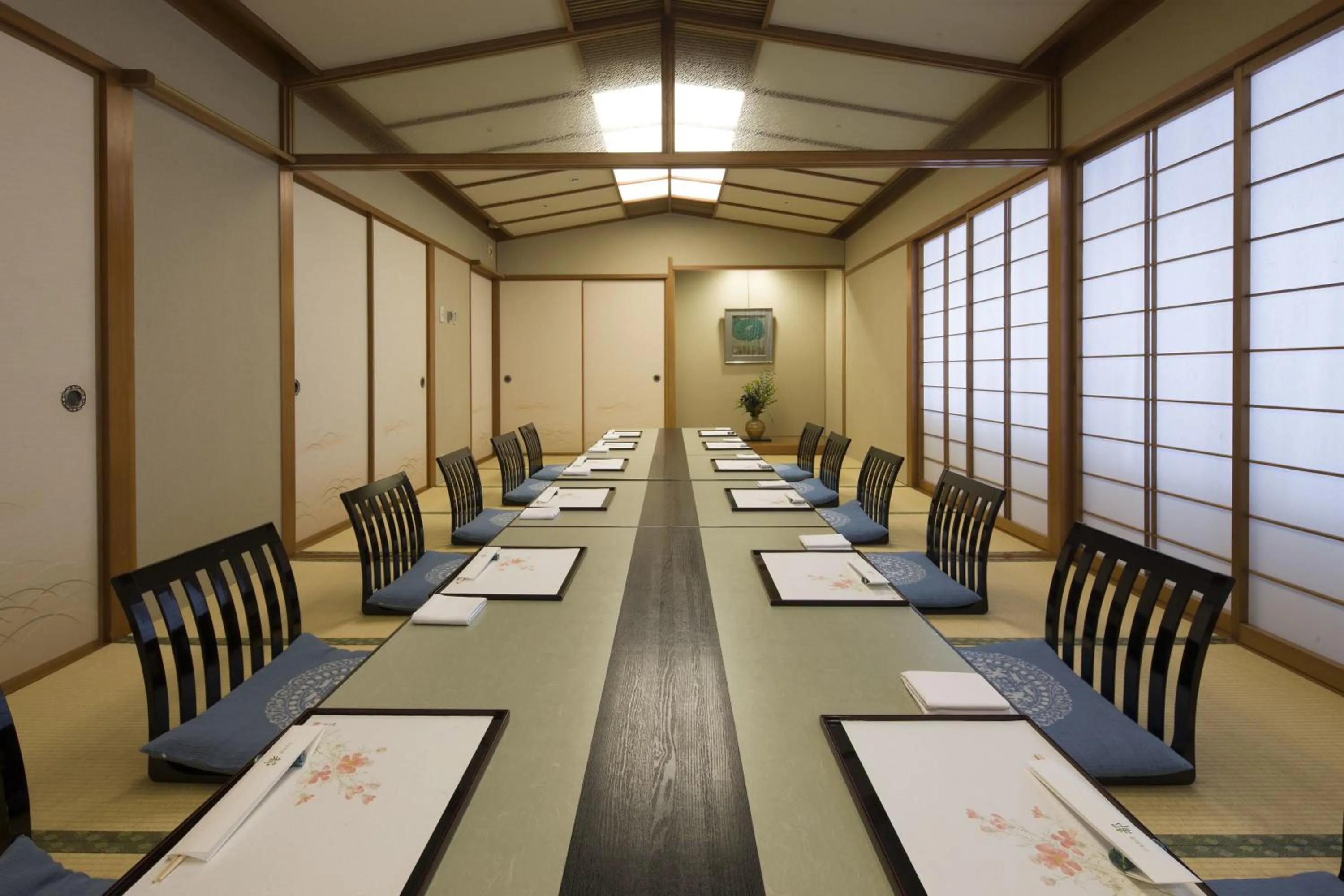 Restaurant/places to eat in Miyako Hotel Yokkaichi