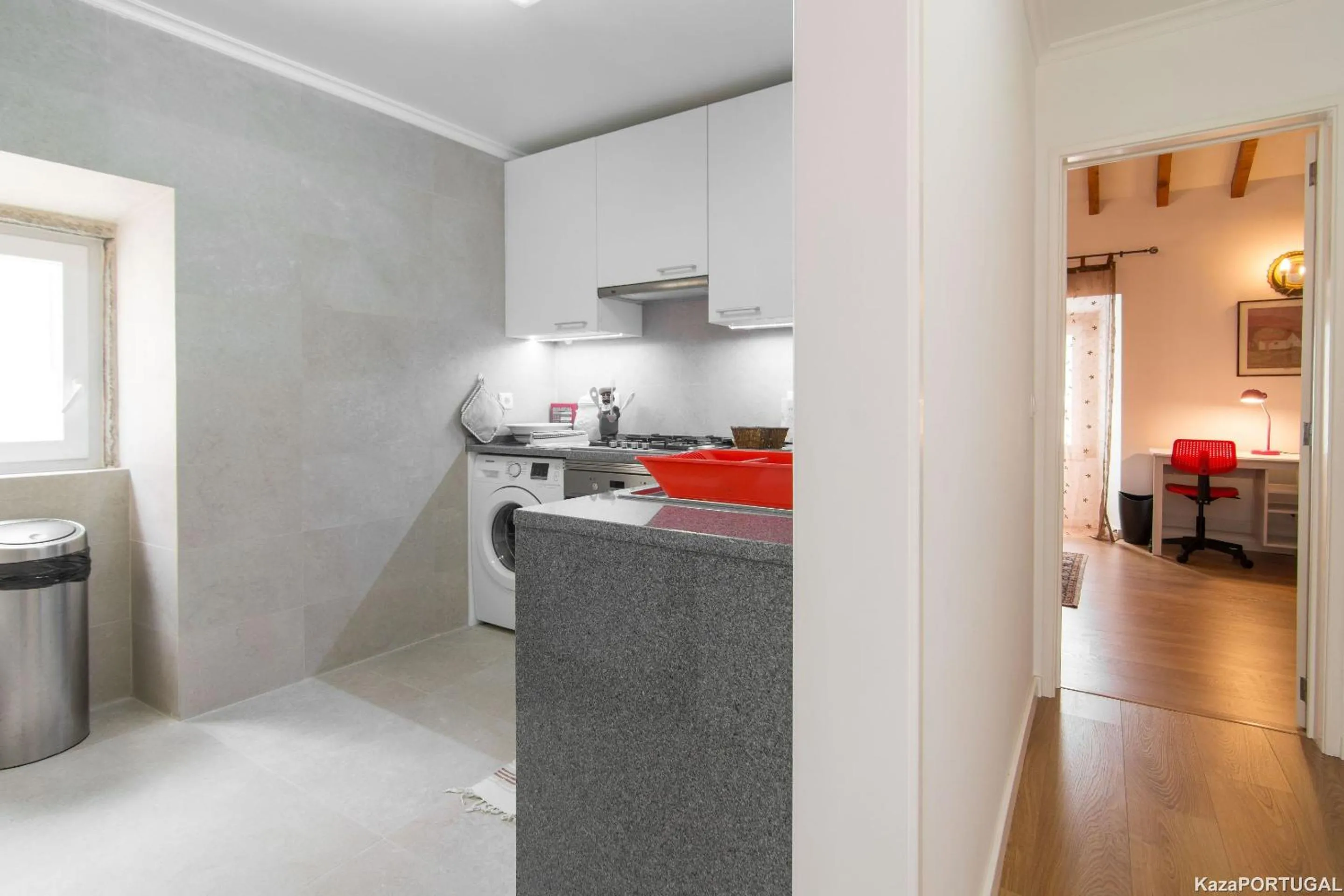 Kitchen or kitchenette in Gomes Freire Delight