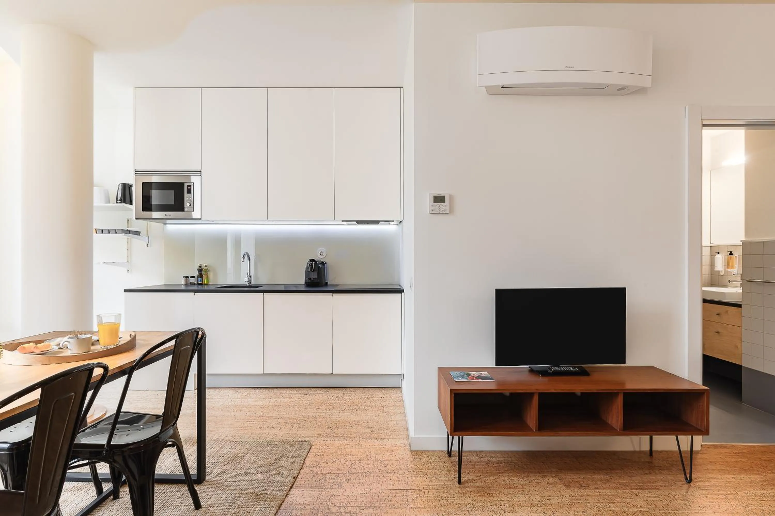 Dining area in Galerias Nightlife Fashion Flats