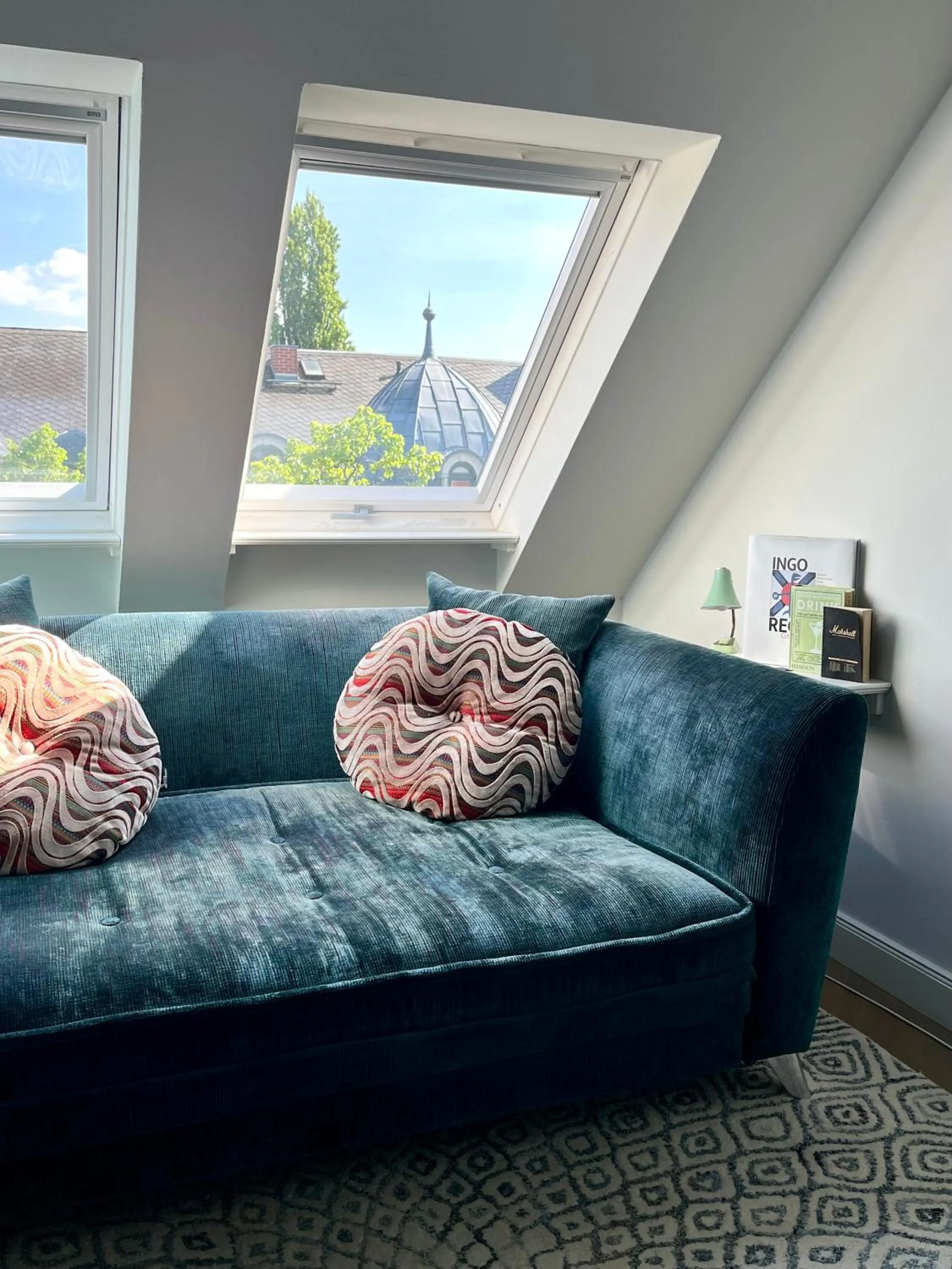 Living room in Cora Apartments
