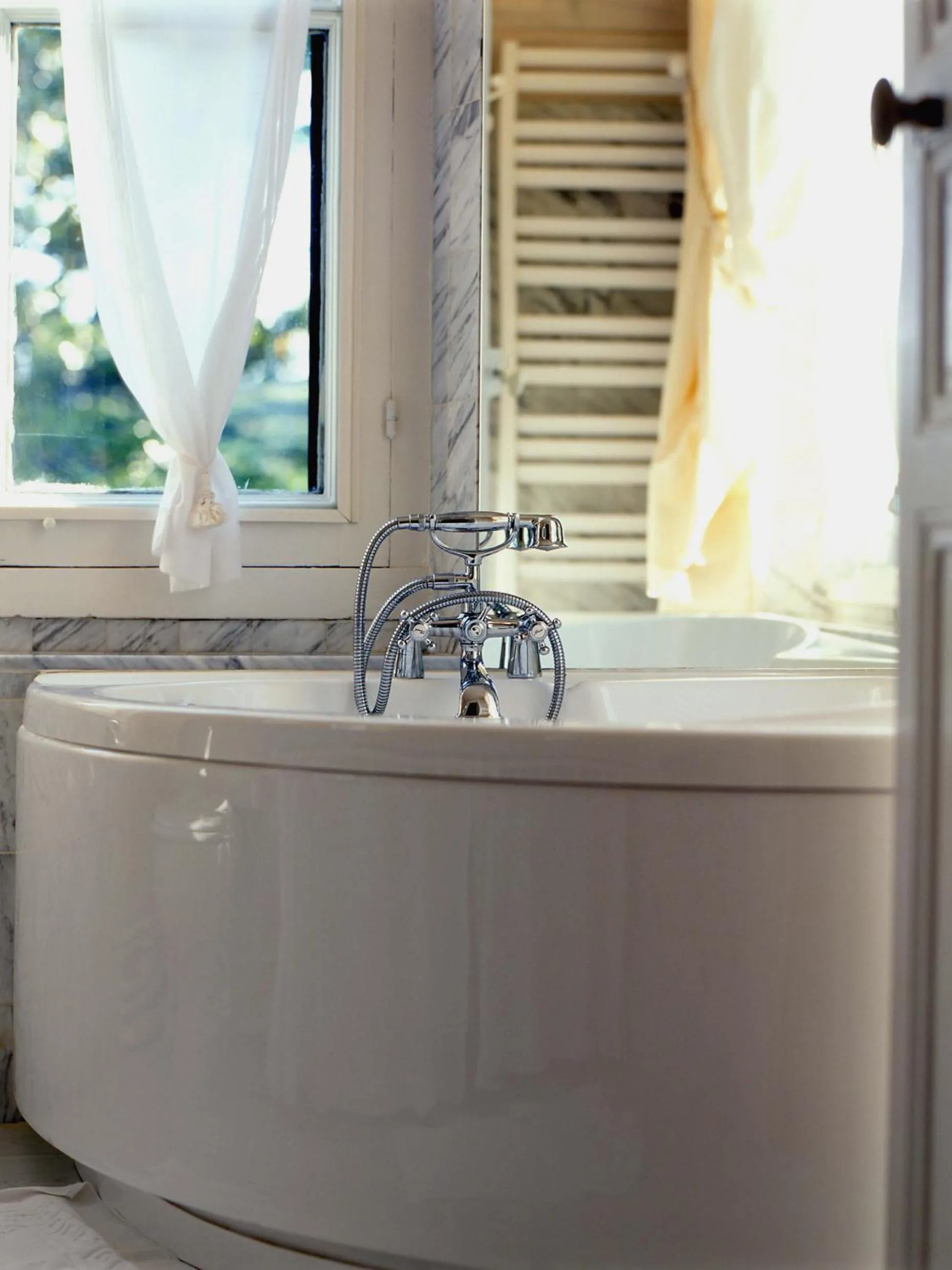Bathroom in Domaine d'Auriac - Relais & Châteaux