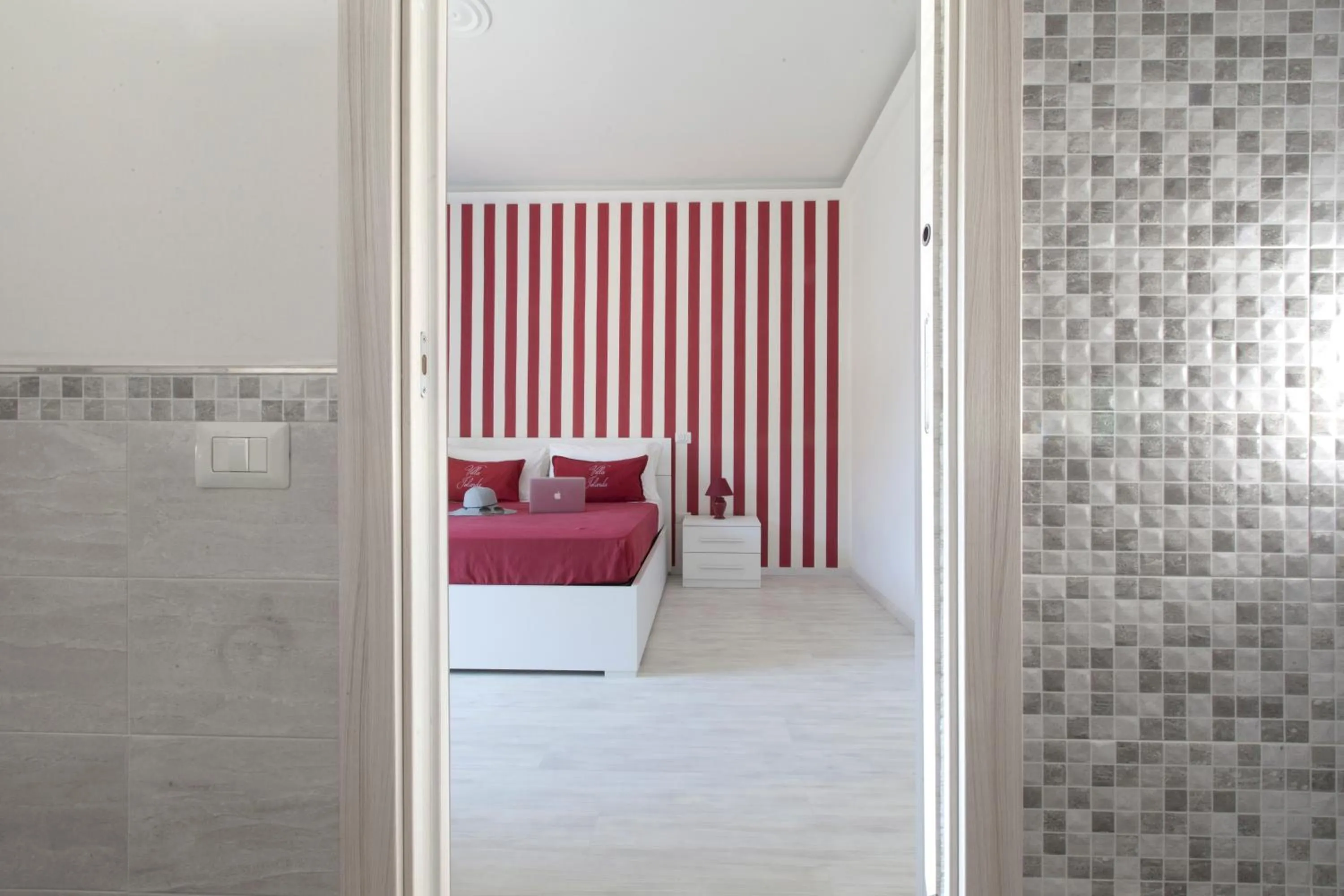 Bedroom, Bed in Villa Iolanda